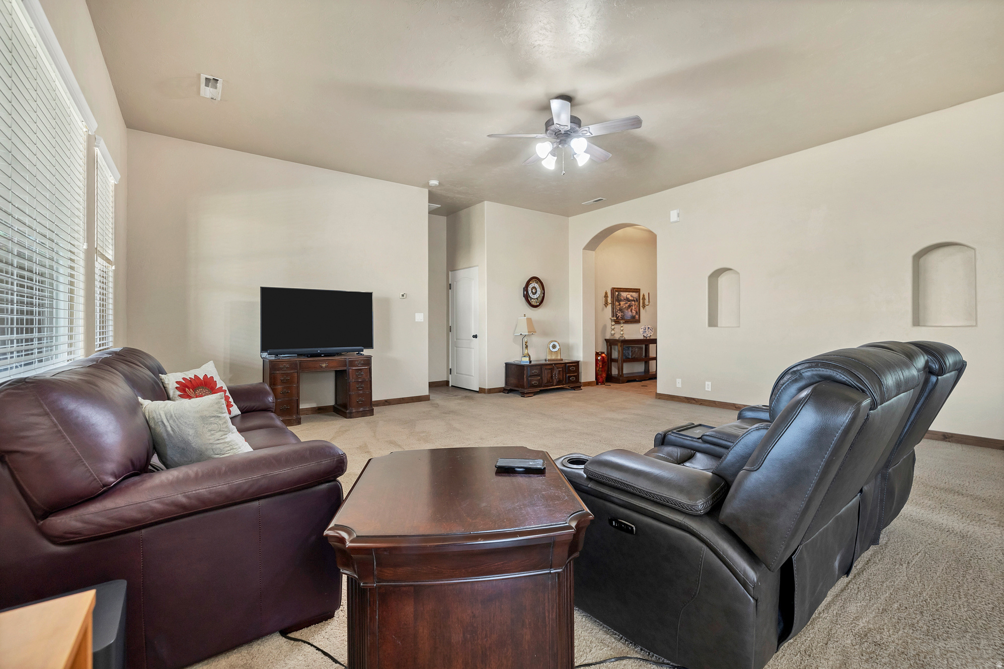SHADOW MOUNTAIN 8 - Residential