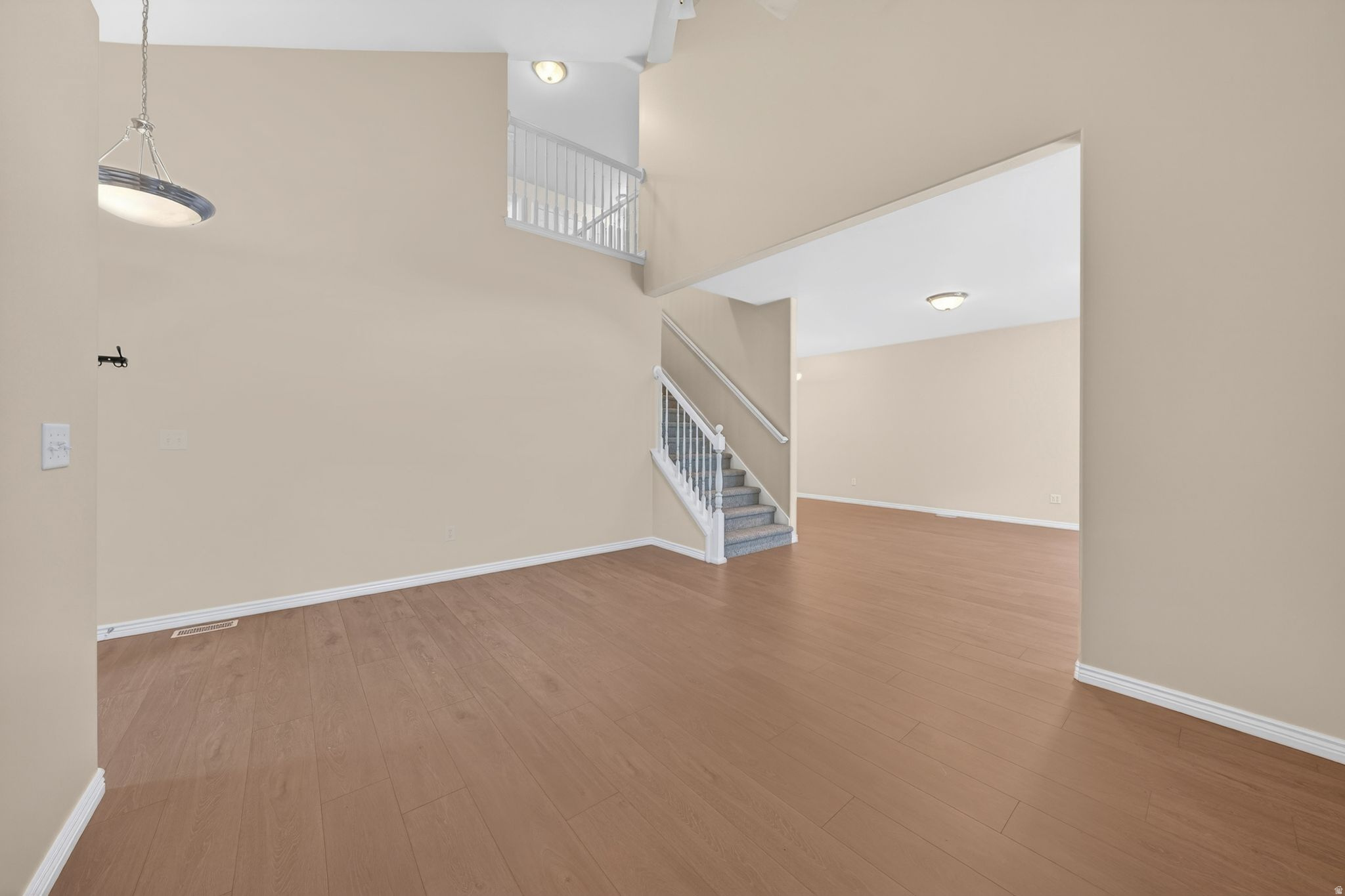 MAPLE RIDGE - Residential