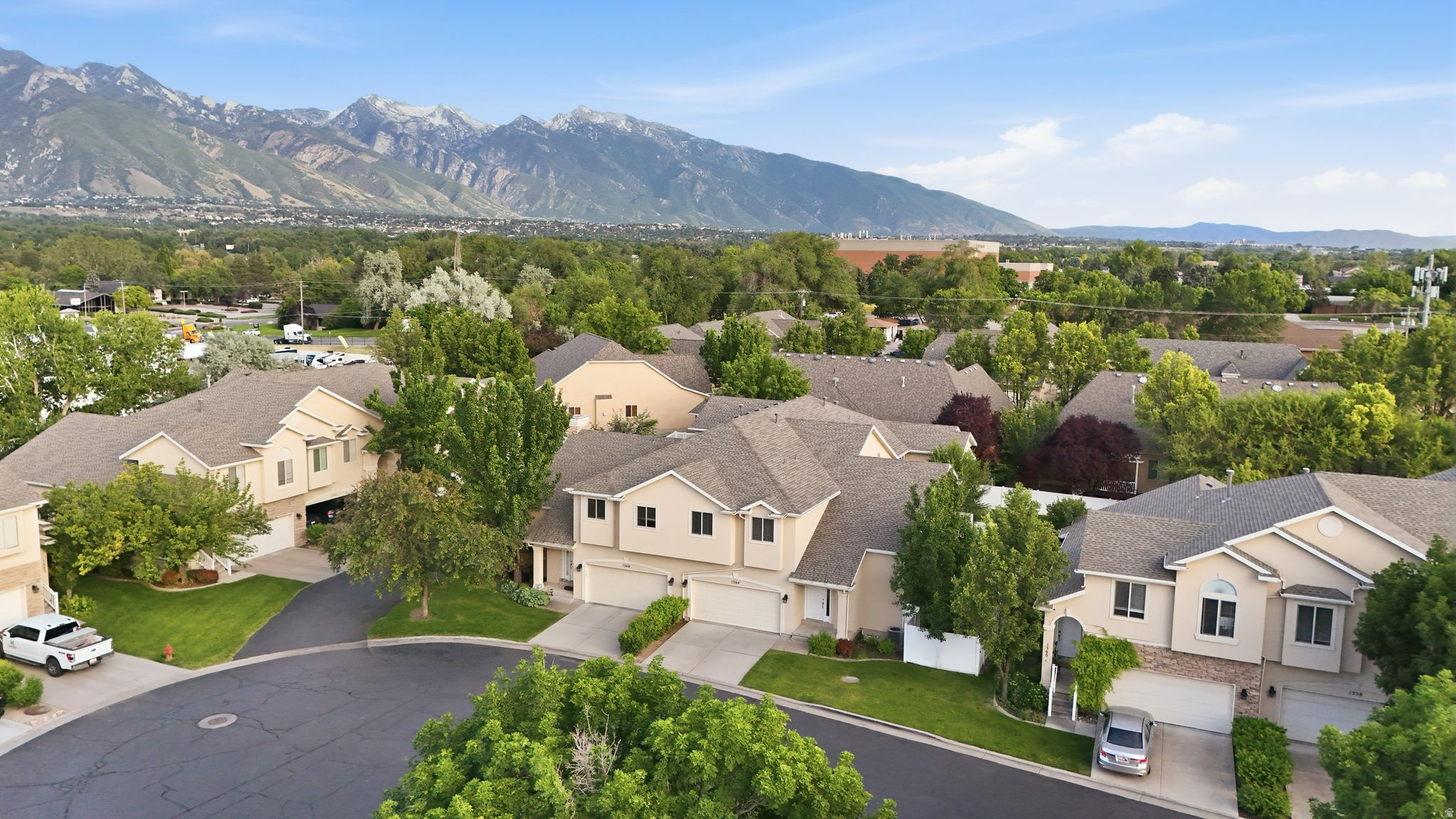 MAPLE RIDGE - Residential