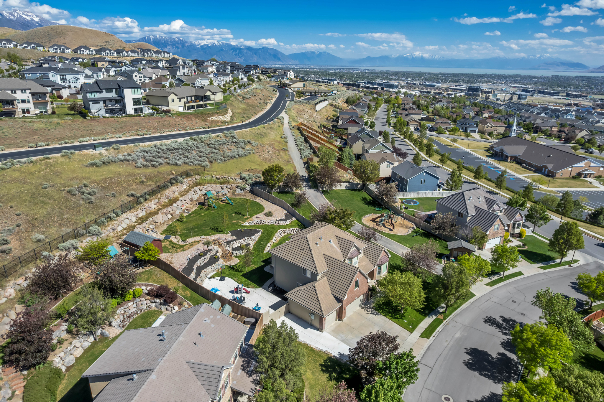 TRAVERSE MOUNTAIN - Residential