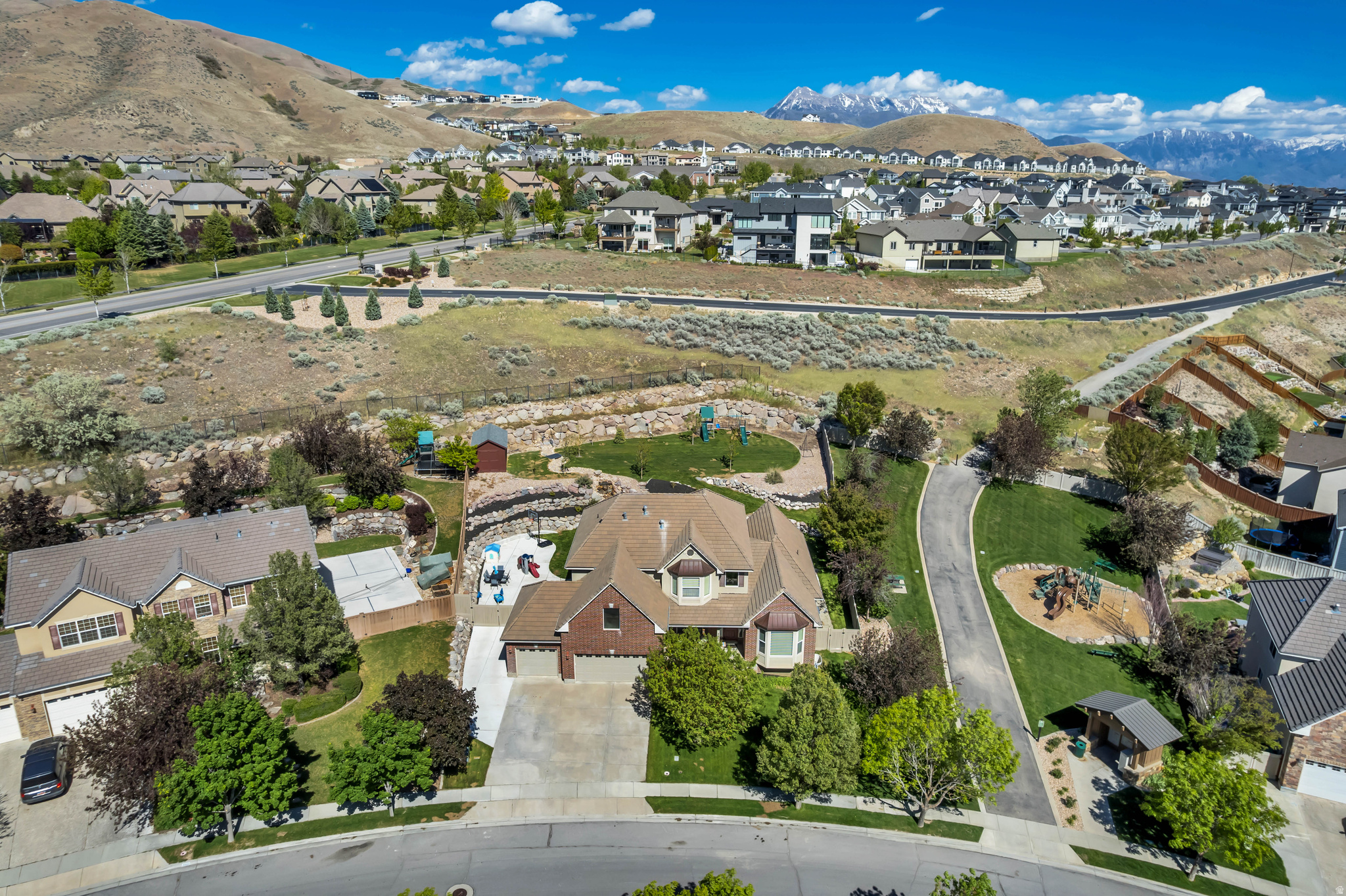 TRAVERSE MOUNTAIN - Residential