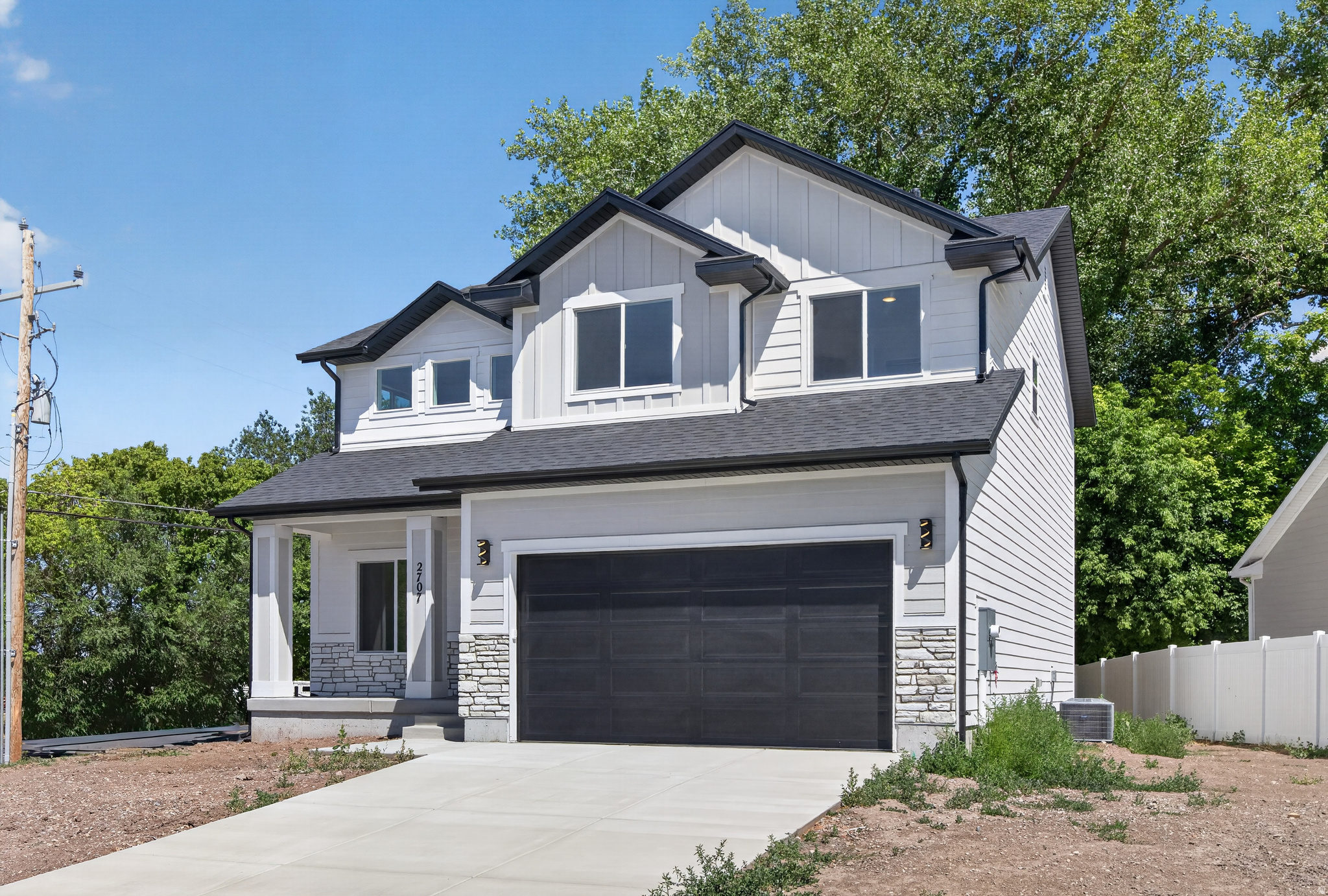 DIXON DOWNS - Residential