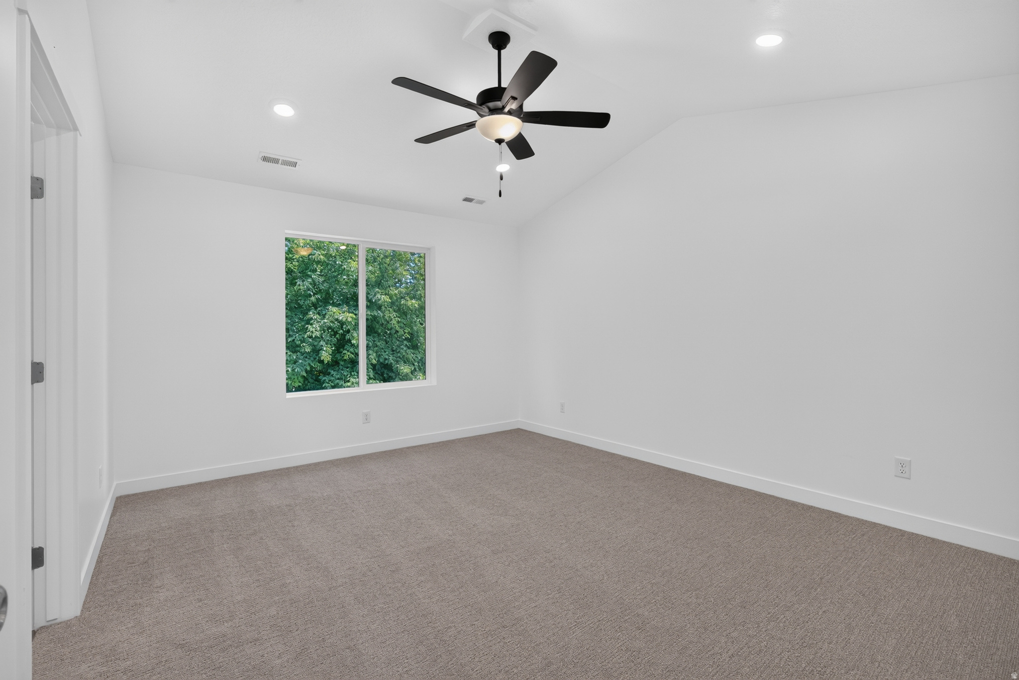 DIXON DOWNS - Residential