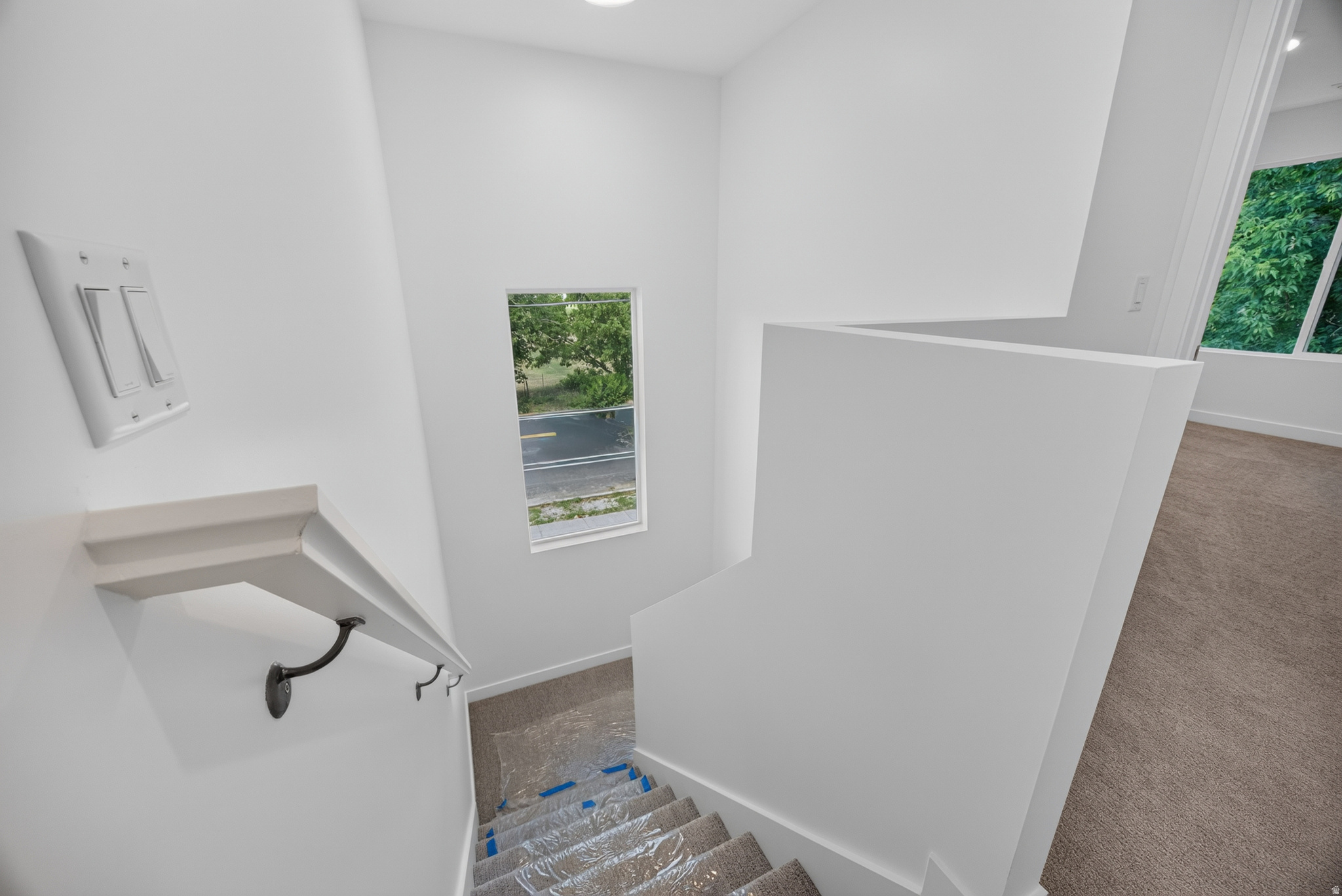 DIXON DOWNS - Residential