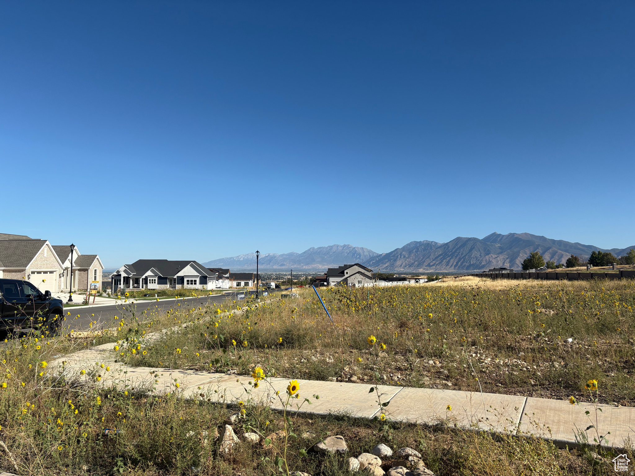 RIDGE VIEW ESTATES - Land