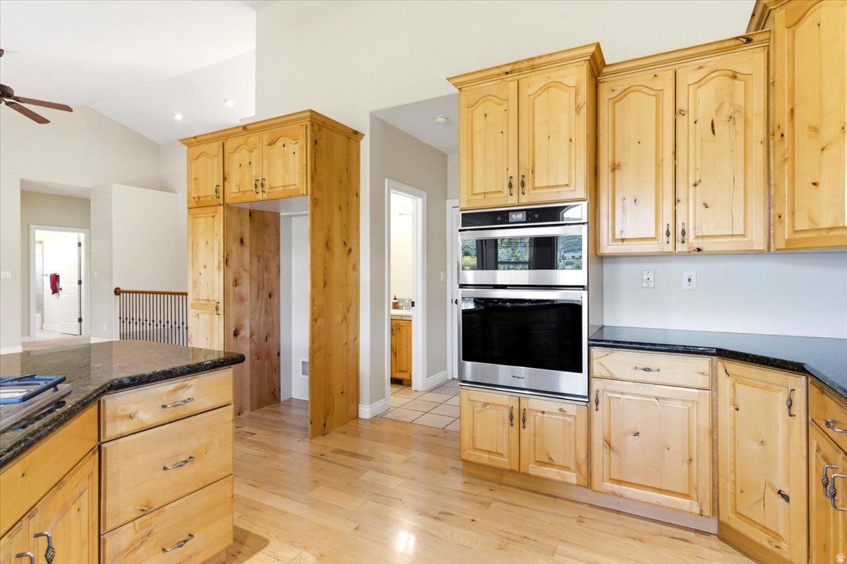 NORTH SUMMIT - Residential
