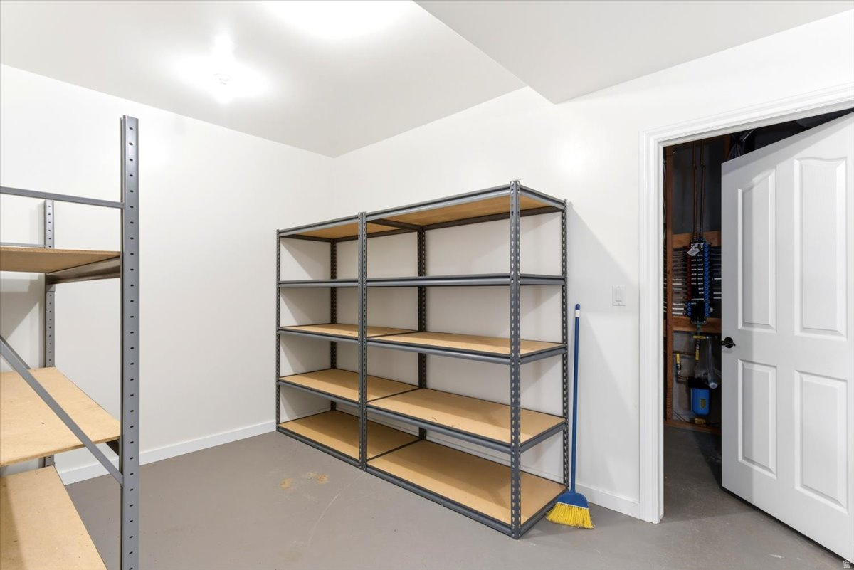 NORTH SUMMIT - Residential