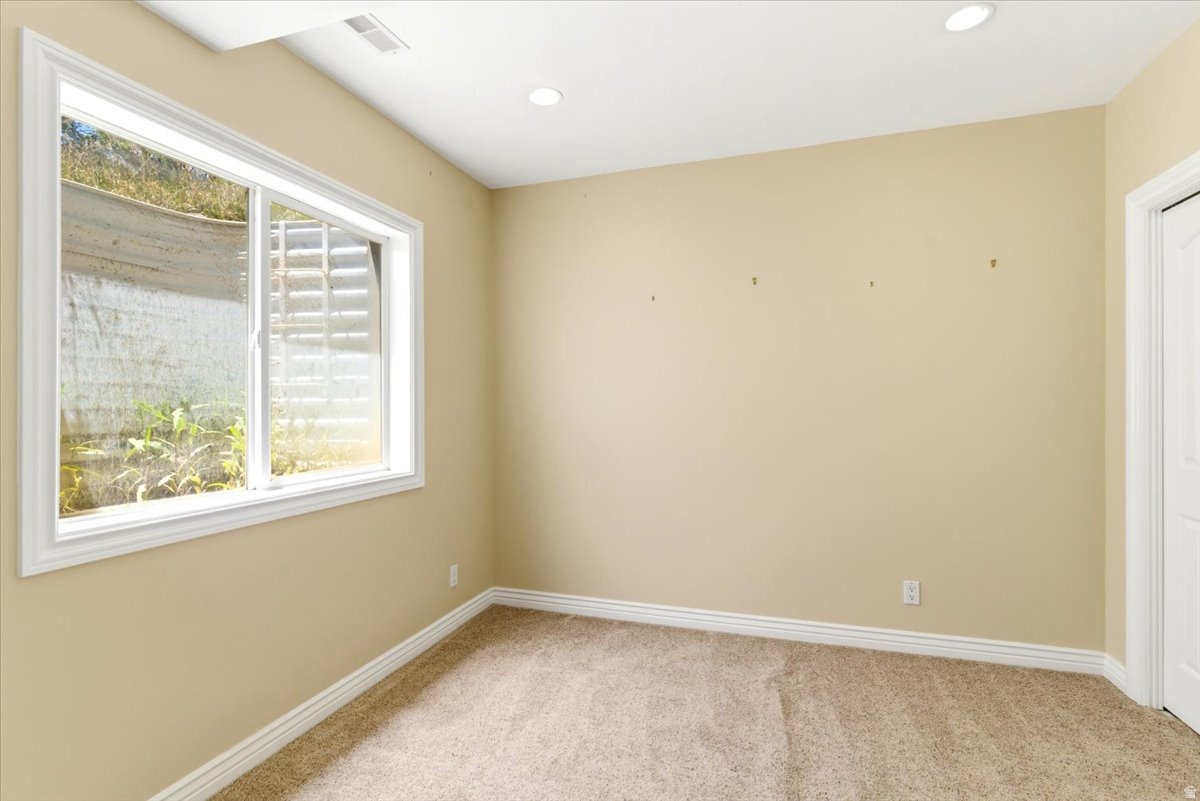 NORTH SUMMIT - Residential