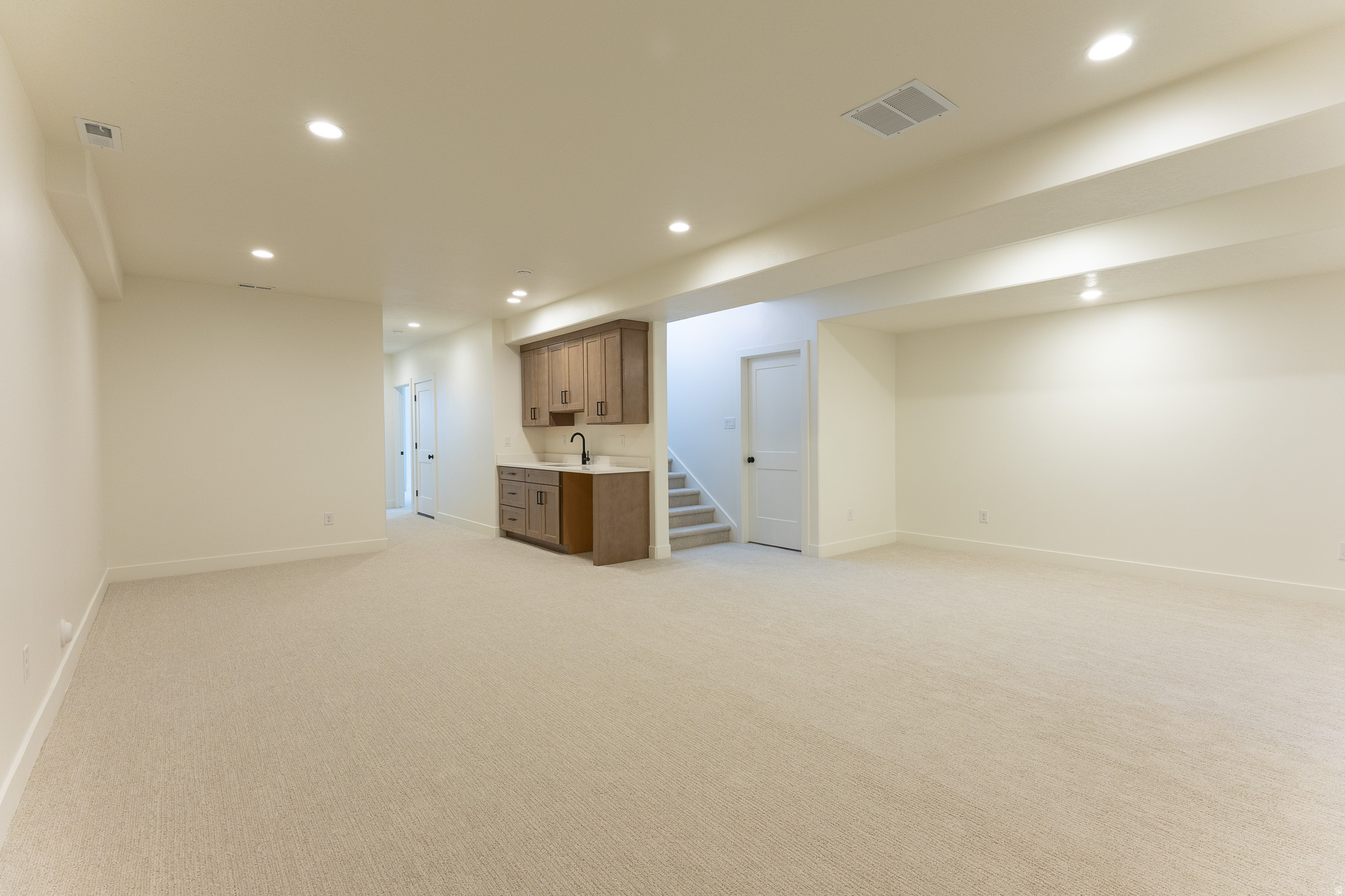 DAYBREAK - Residential