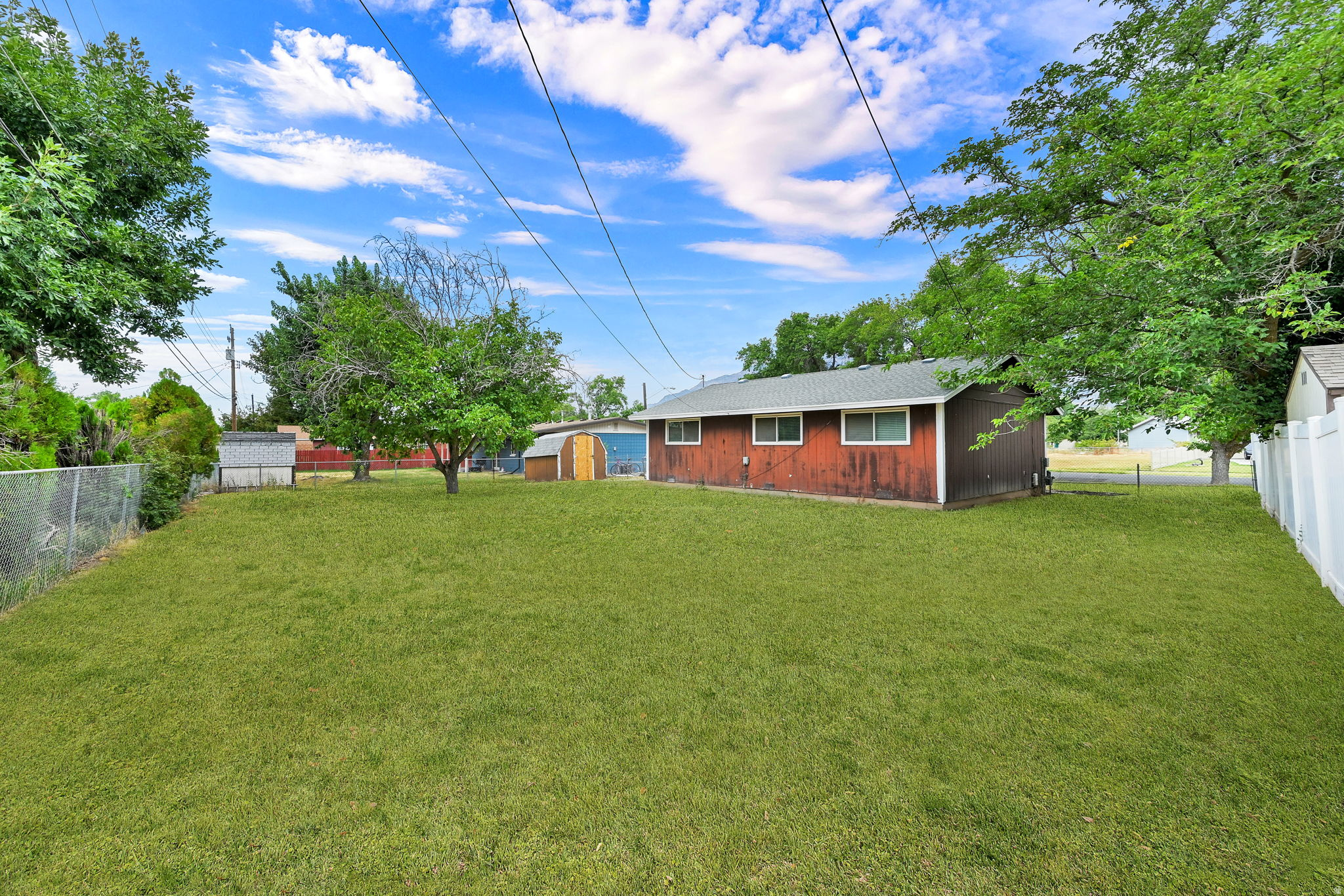 EYRIE MEADOW - Residential