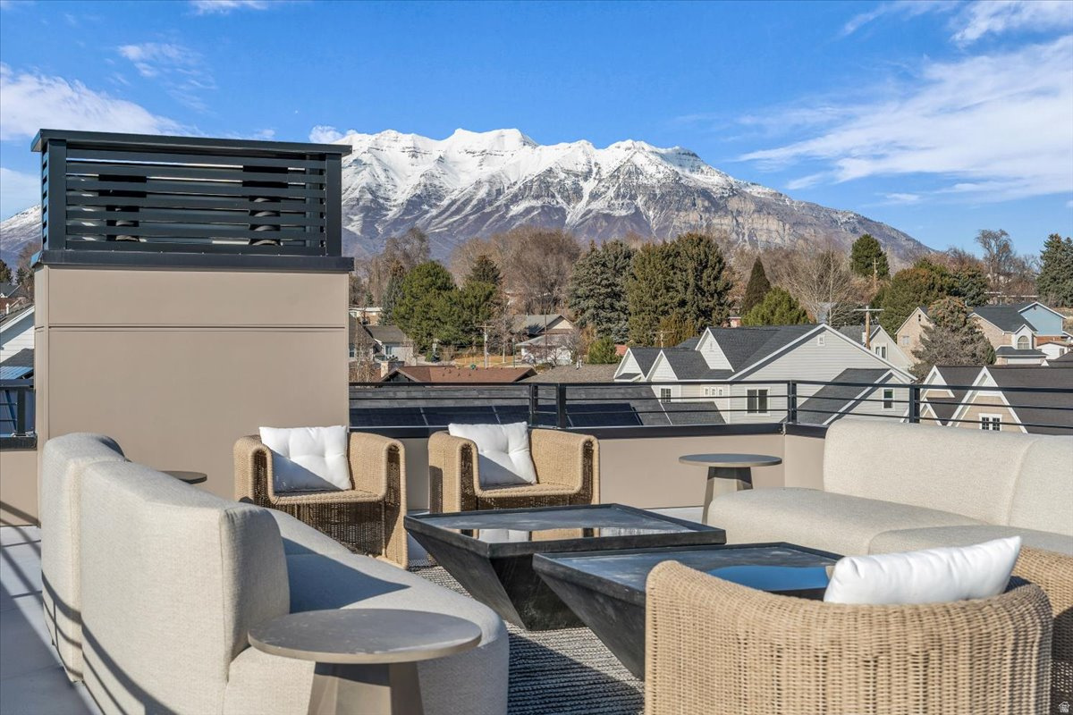 RIDGE - Residential