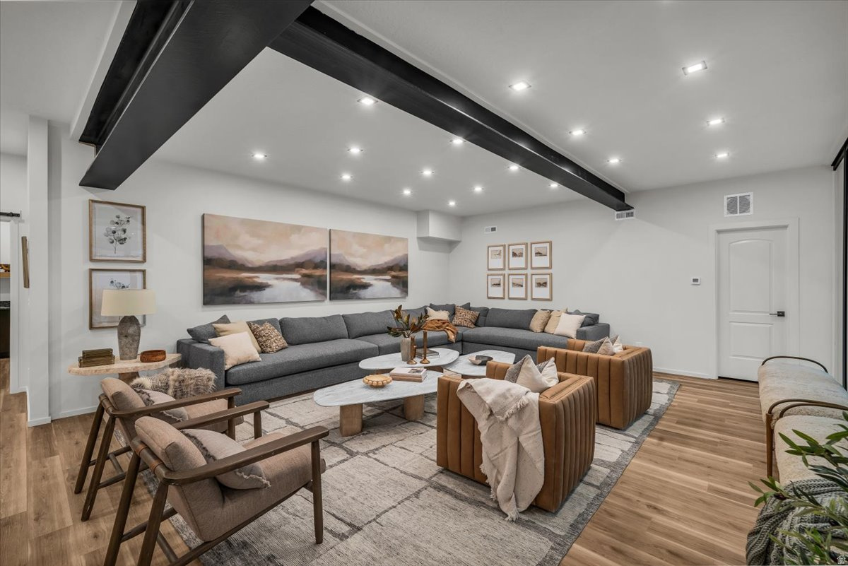 RIDGE - Residential