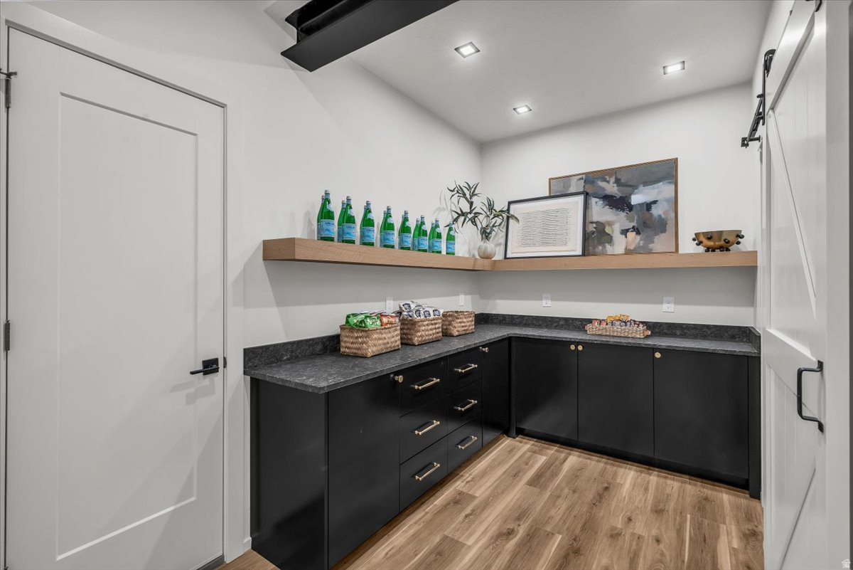 RIDGE - Residential