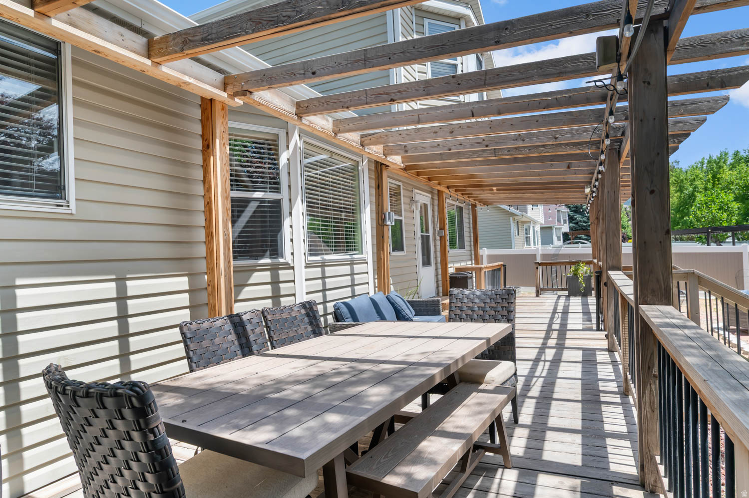 FALCON RIDGE PHASE 2 - Residential