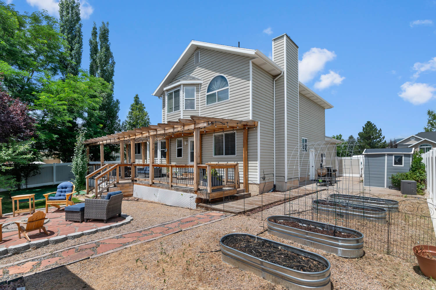 FALCON RIDGE PHASE 2 - Residential