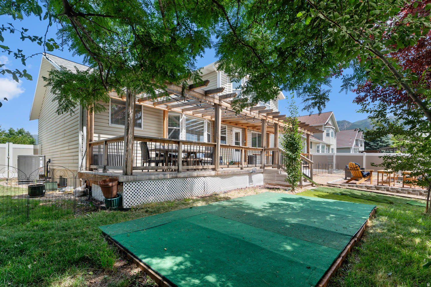 FALCON RIDGE PHASE 2 - Residential