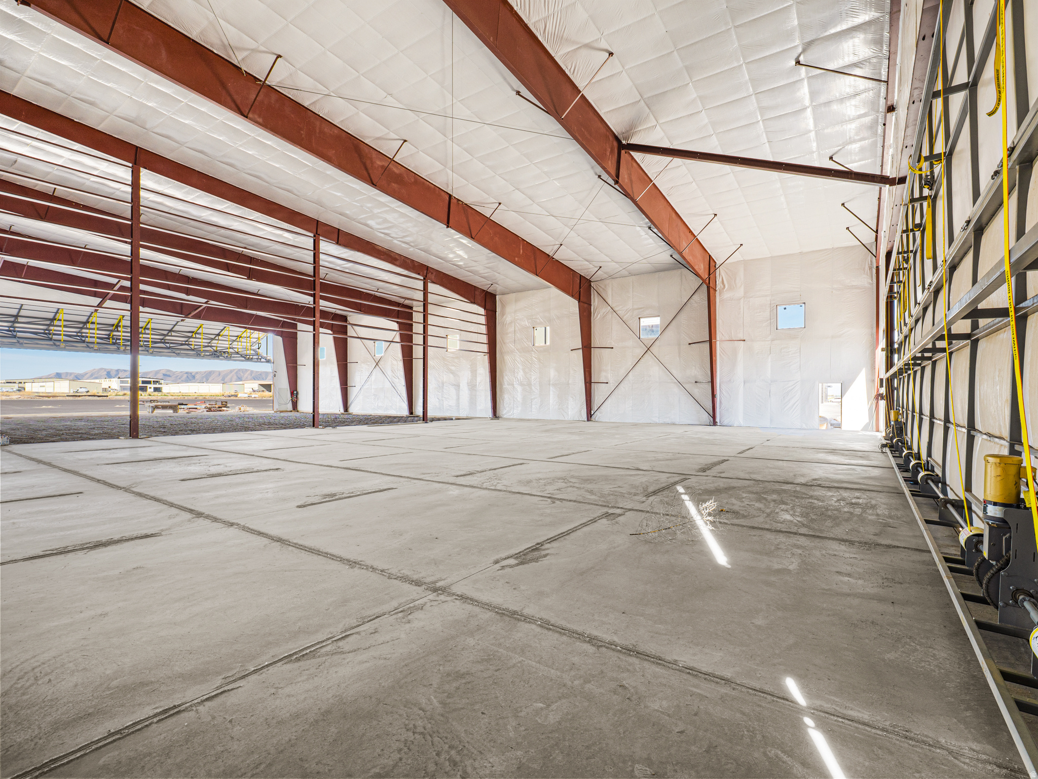 SPANISH FORK MUNICIPAL AIPORT - Commercial Sale