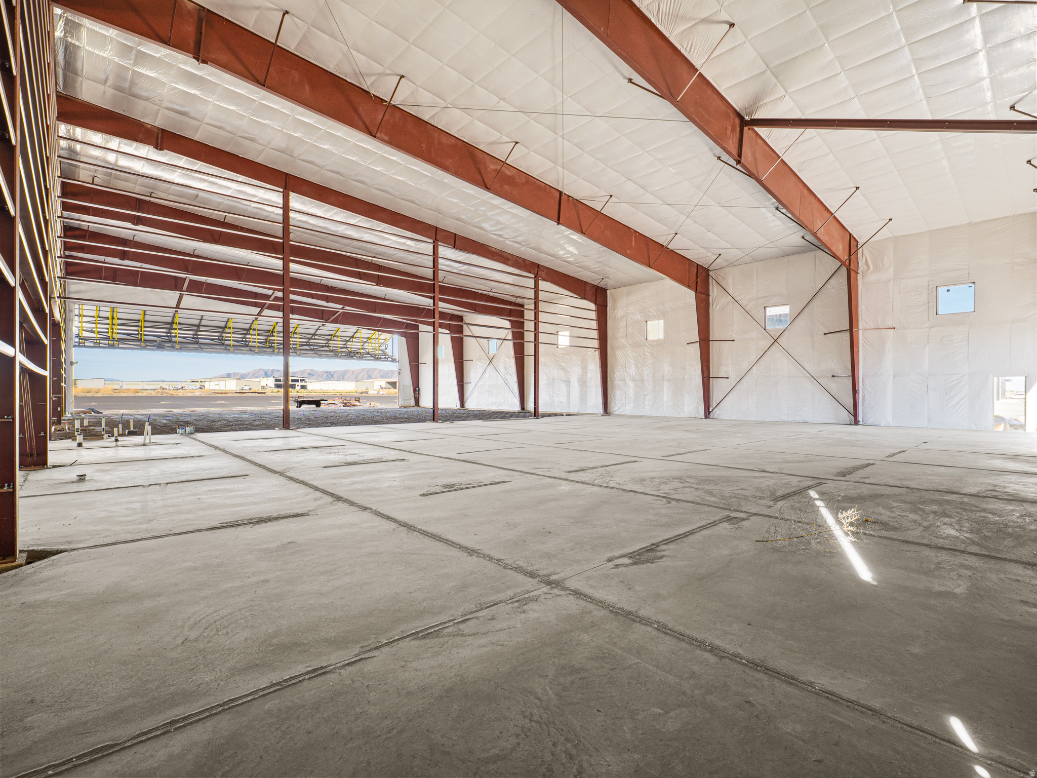 SPANISH FORK MUNICIPAL AIPORT - Commercial Sale