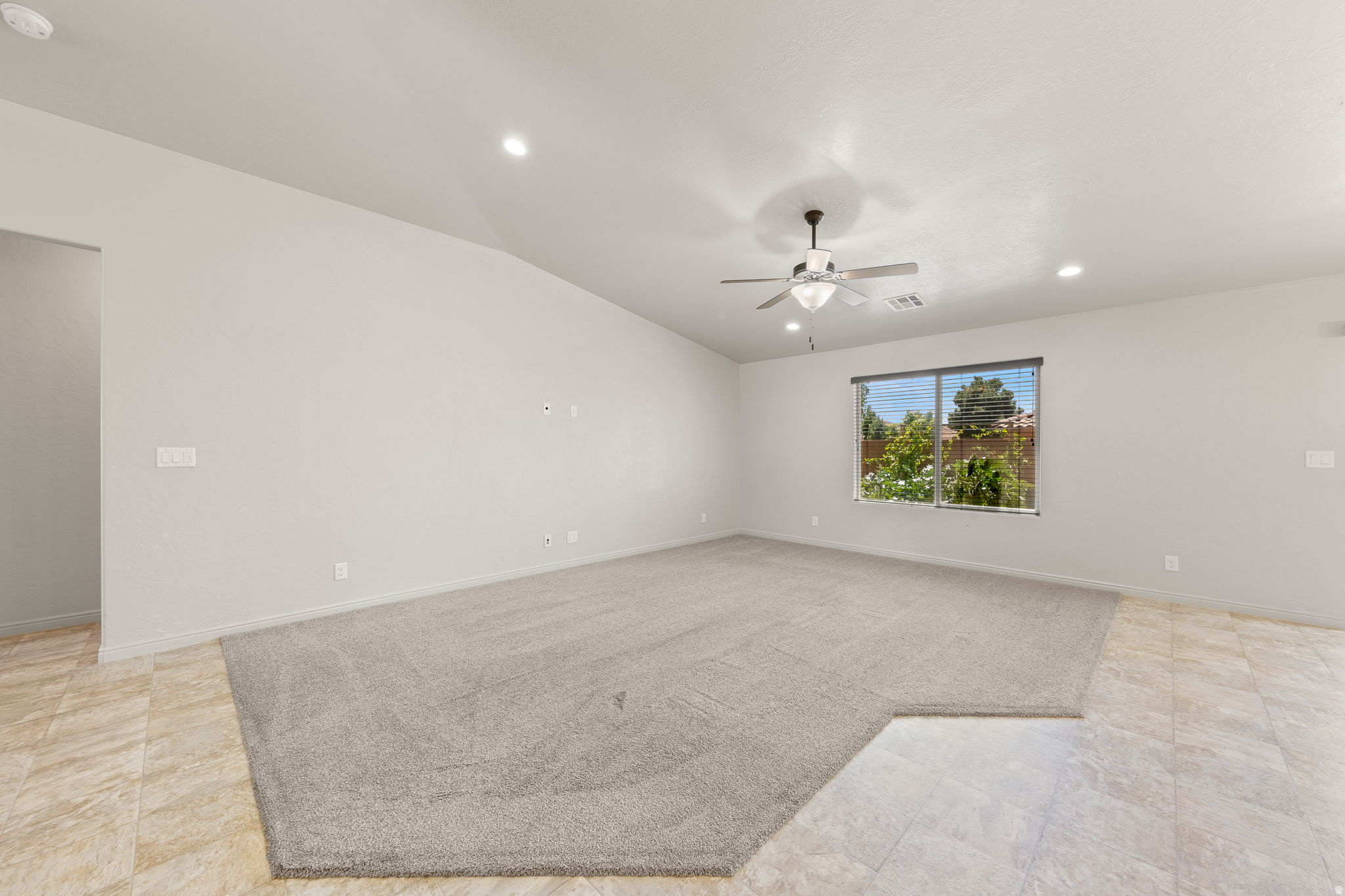 SUGAR PLUM IN THE FIELDS PH 2 - Residential
