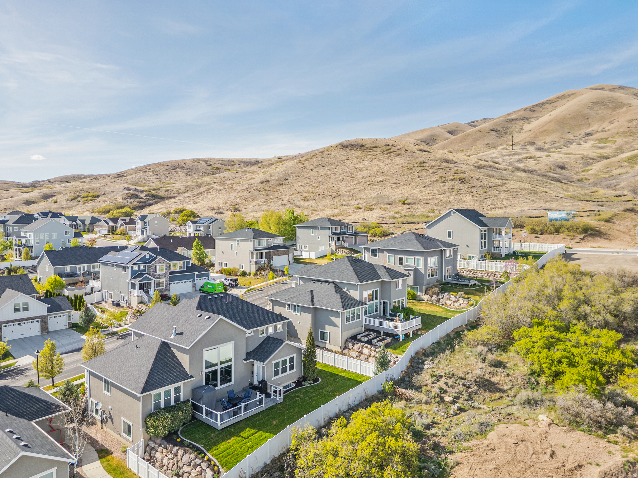 CANYON HILLS - Residential
