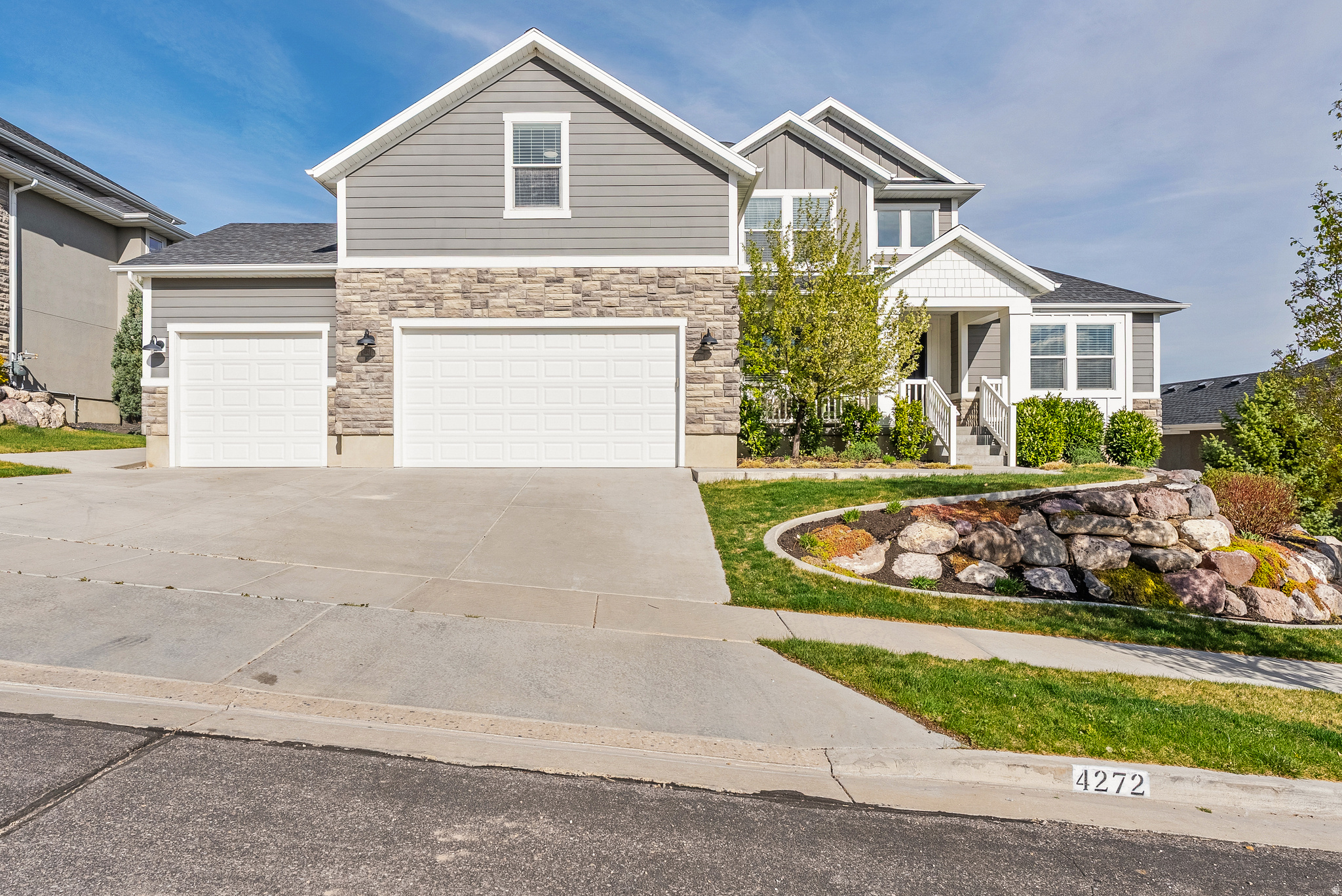 CANYON HILLS - Residential