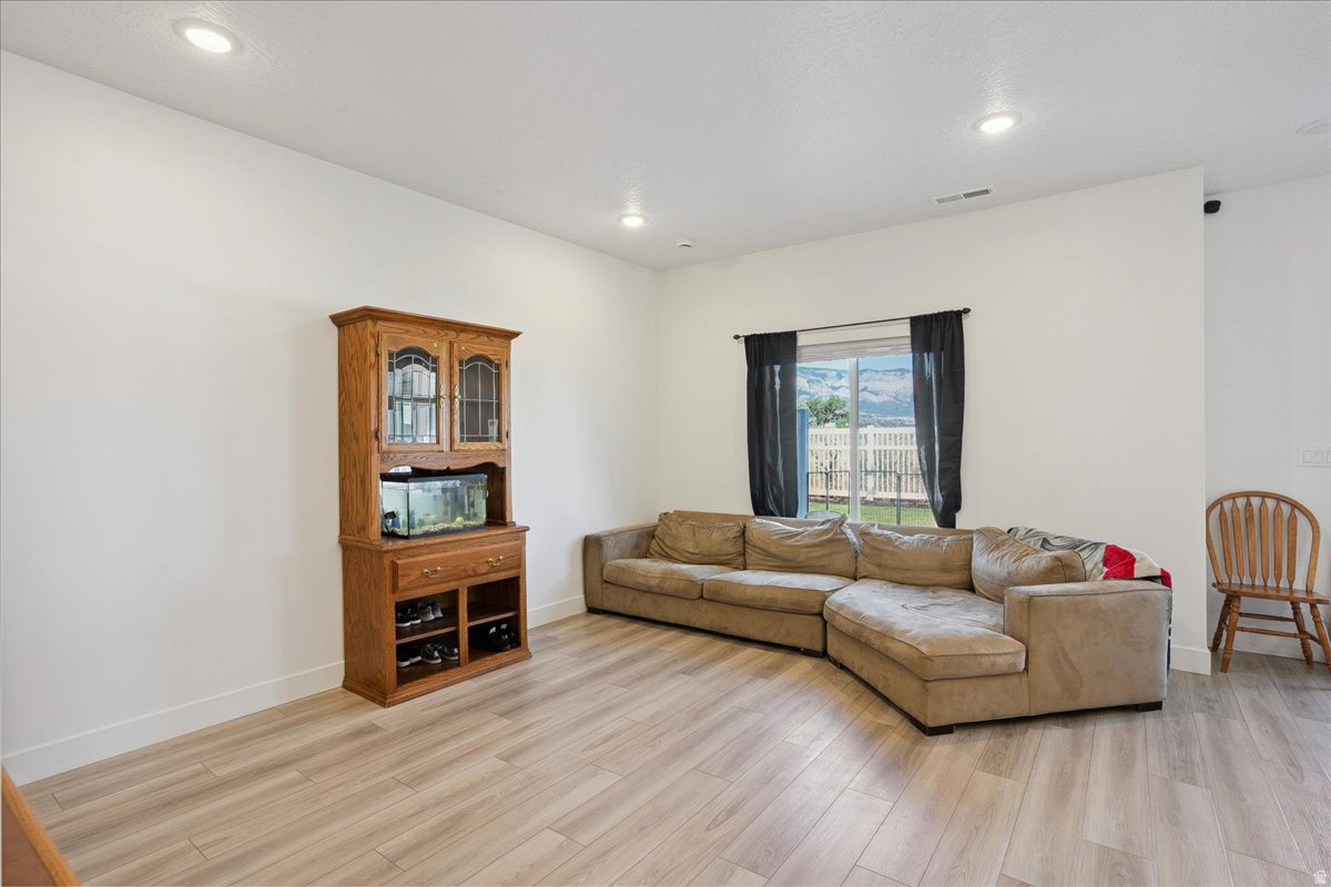 STILLCREEK - Residential