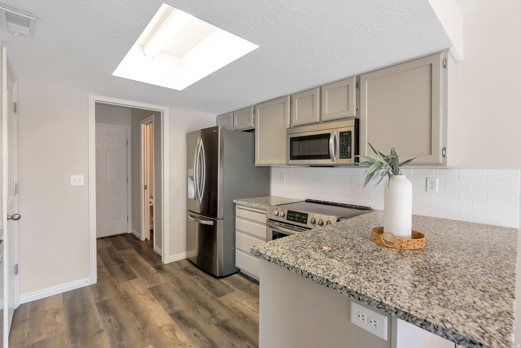 COLONIAL SPRINGS - Residential