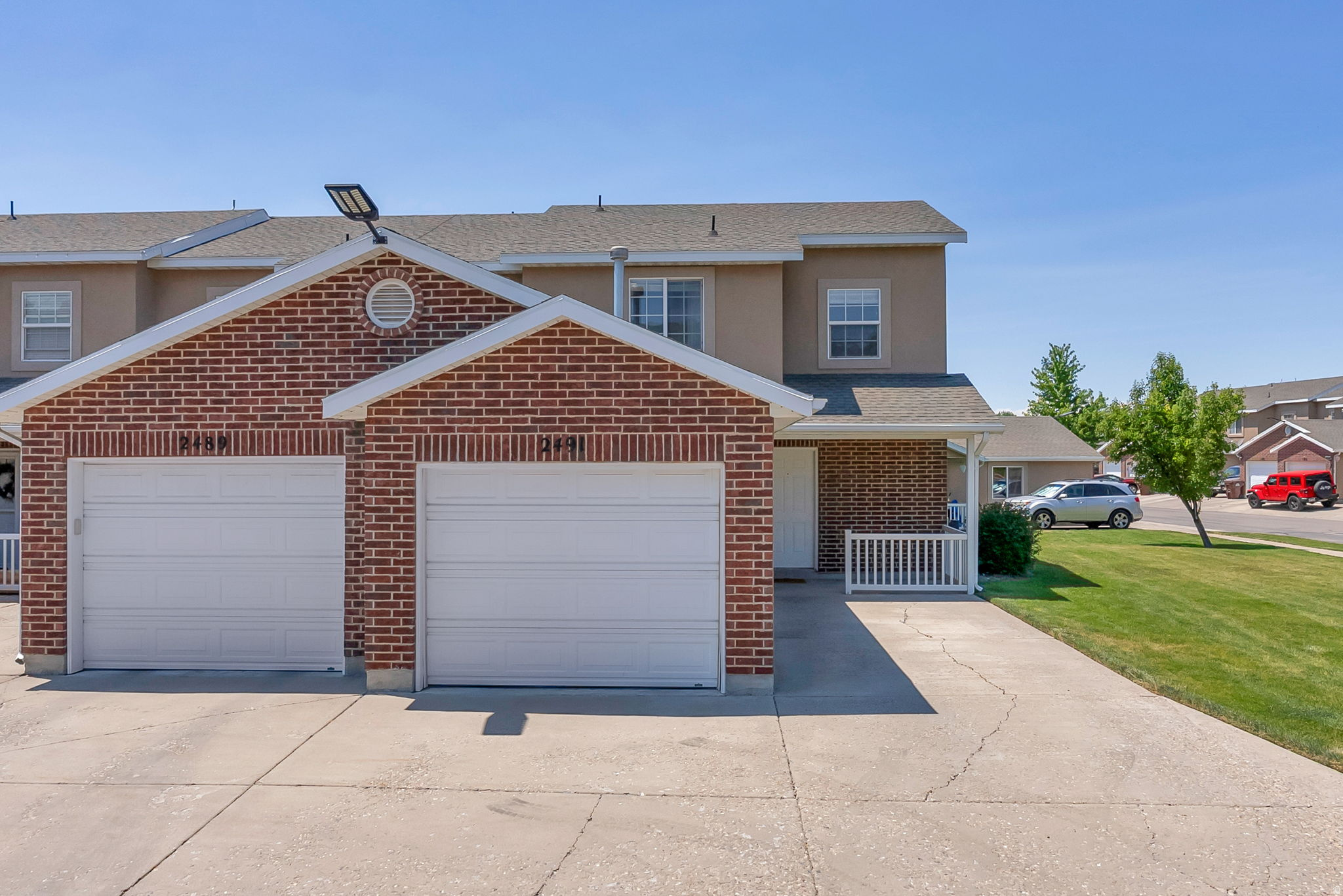 COLONIAL SPRINGS - Residential