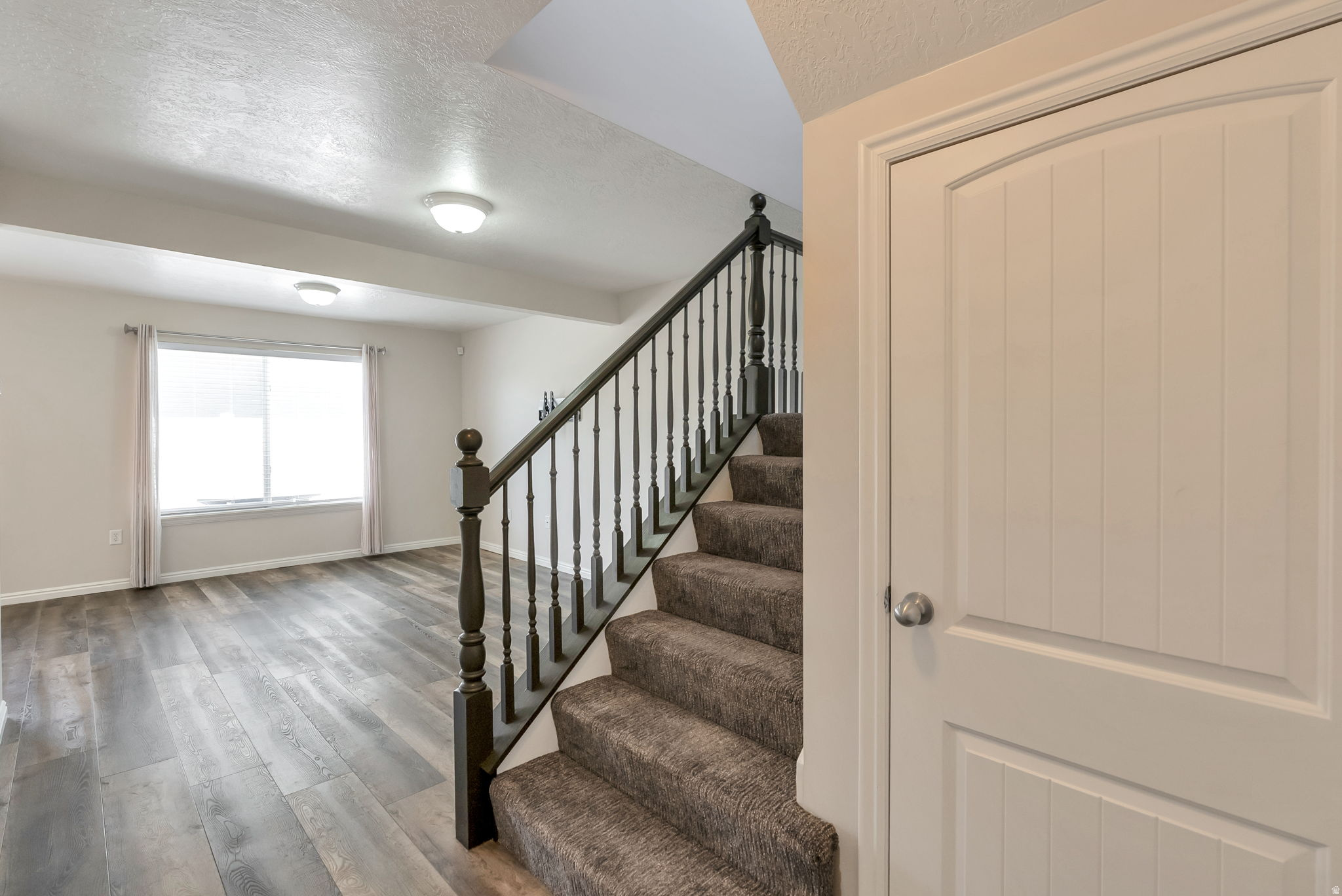 COLONIAL SPRINGS - Residential