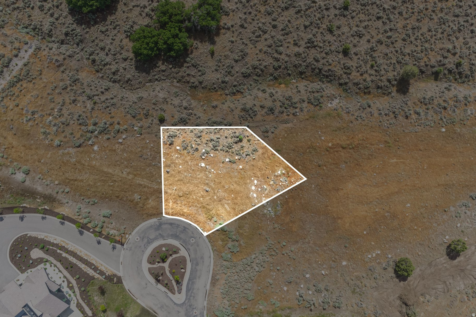 RED LEDGES - Land