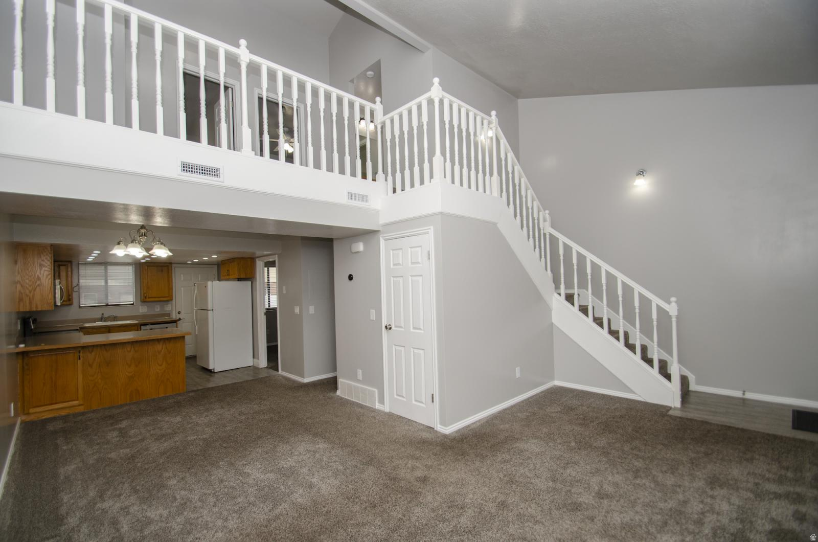 SECRET COVE CONDOMIN - Residential Lease