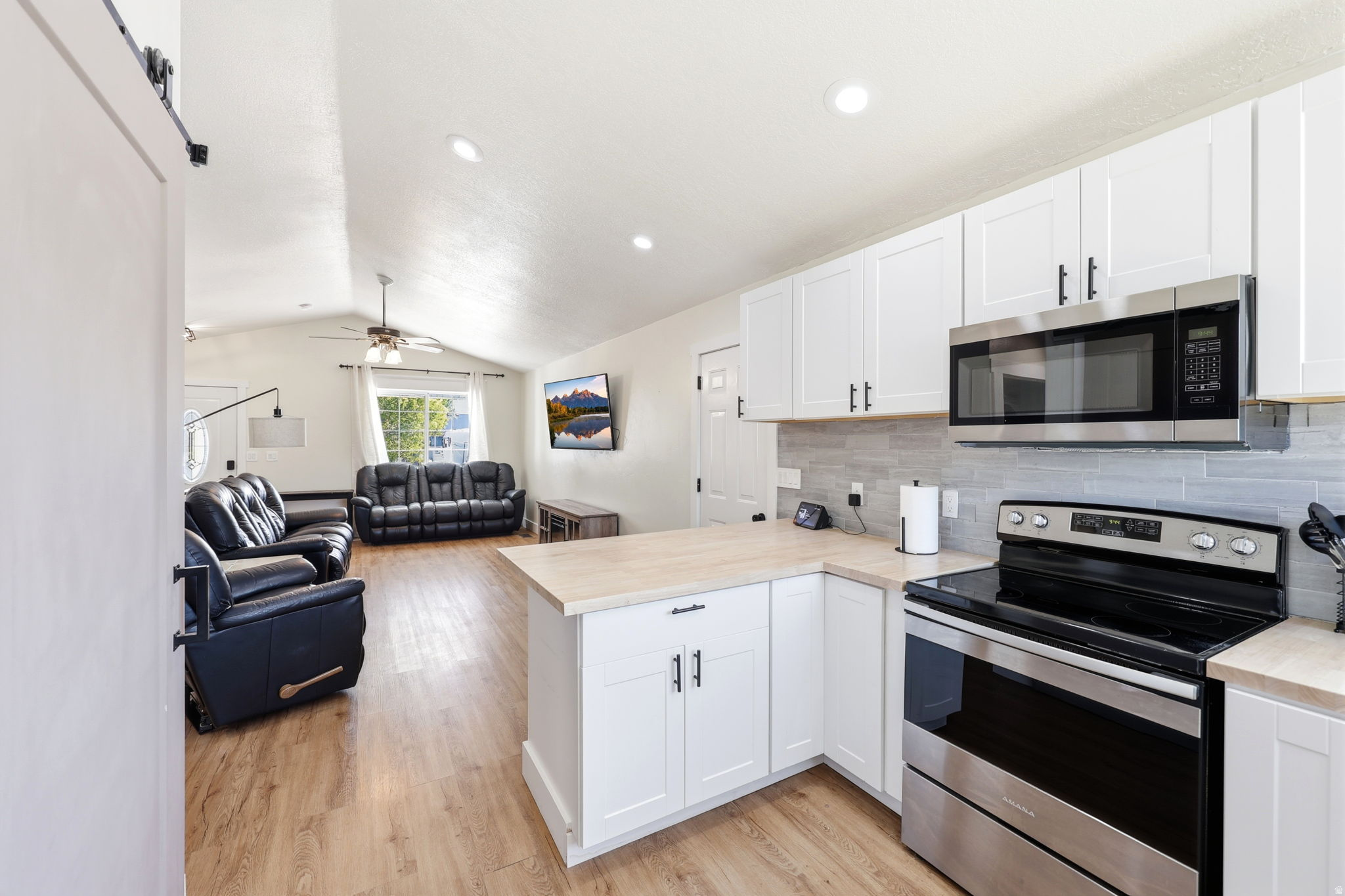 EAGLE POINT - Residential