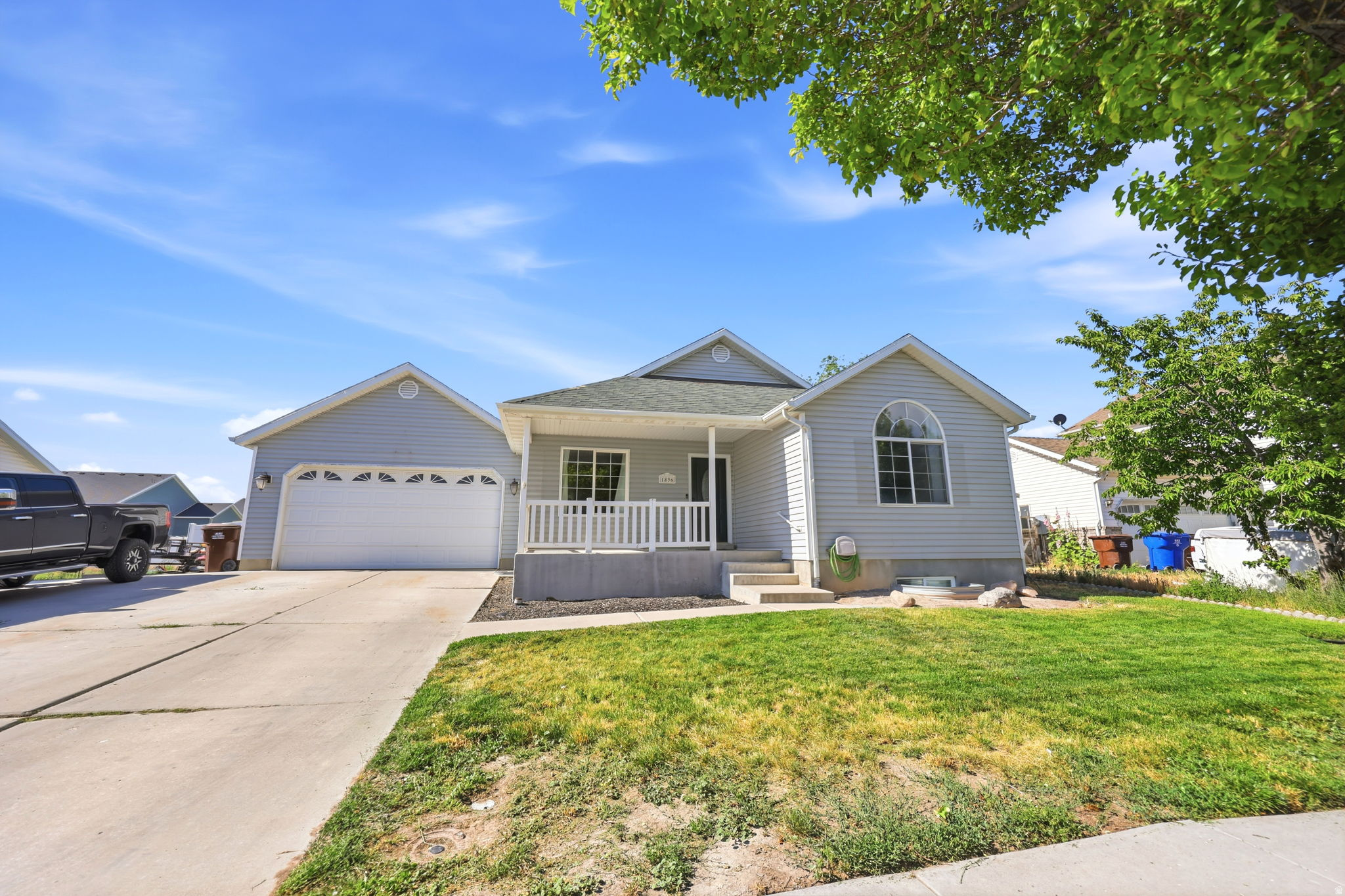 EAGLE POINT - Residential