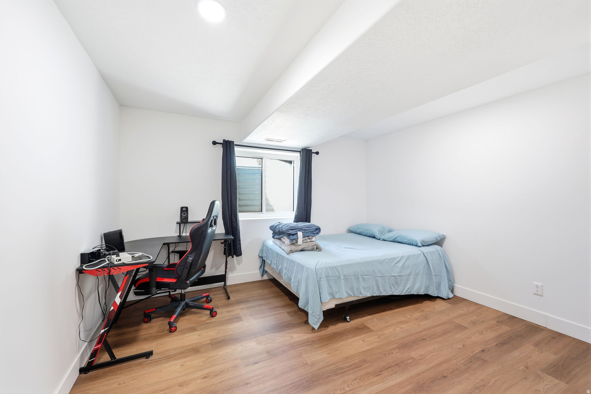 EAGLE POINT - Residential