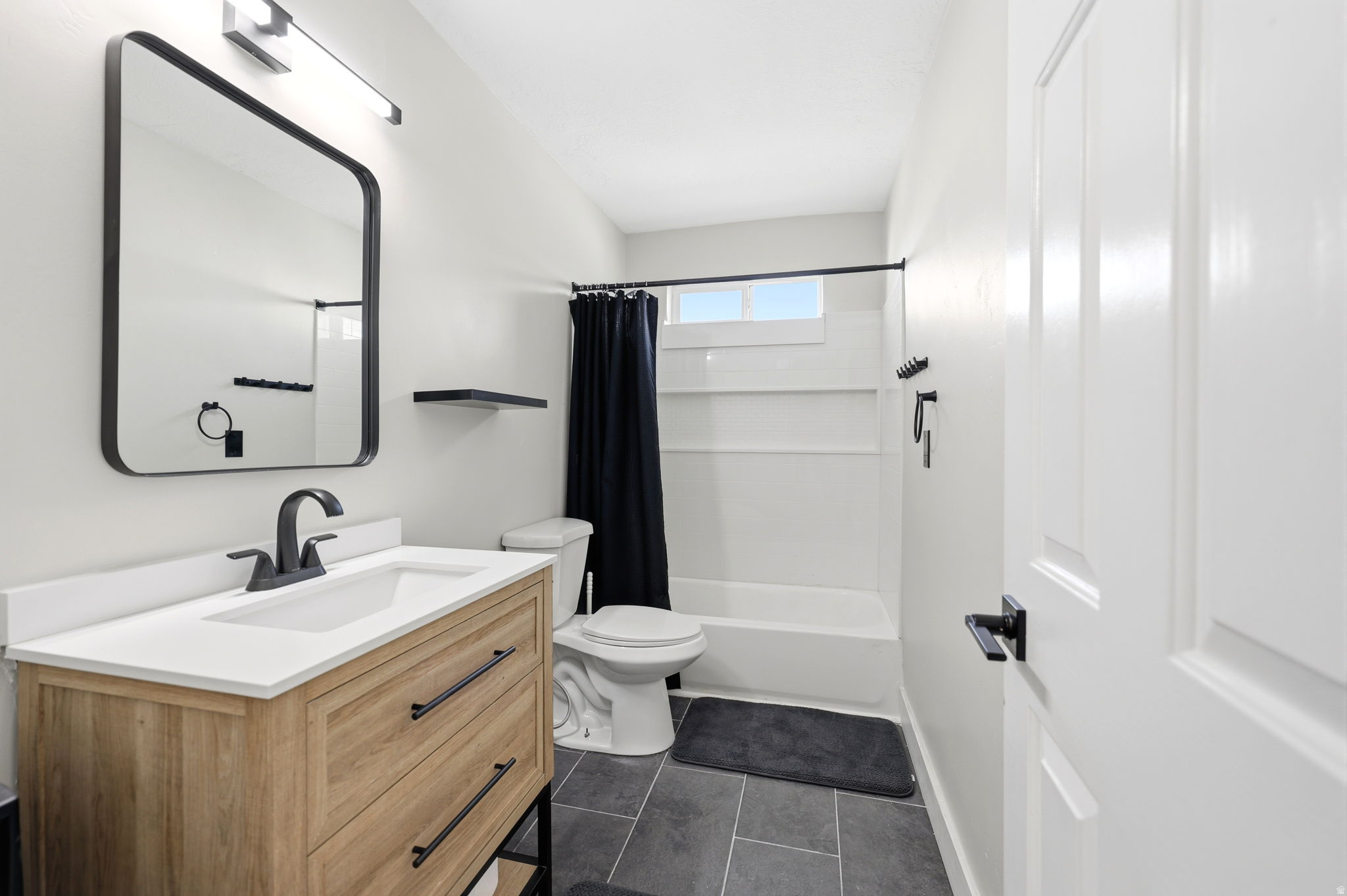 EAGLE POINT - Residential