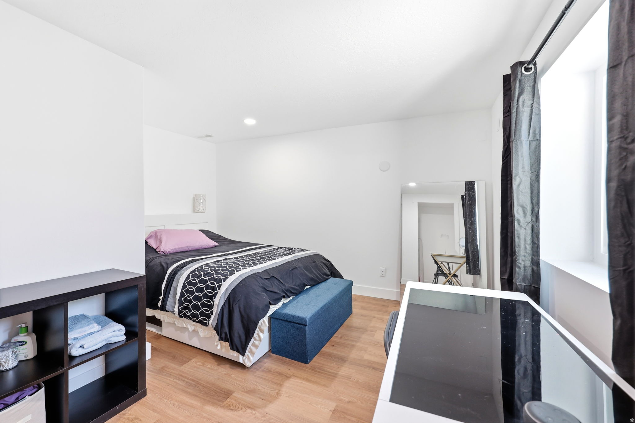 EAGLE POINT - Residential