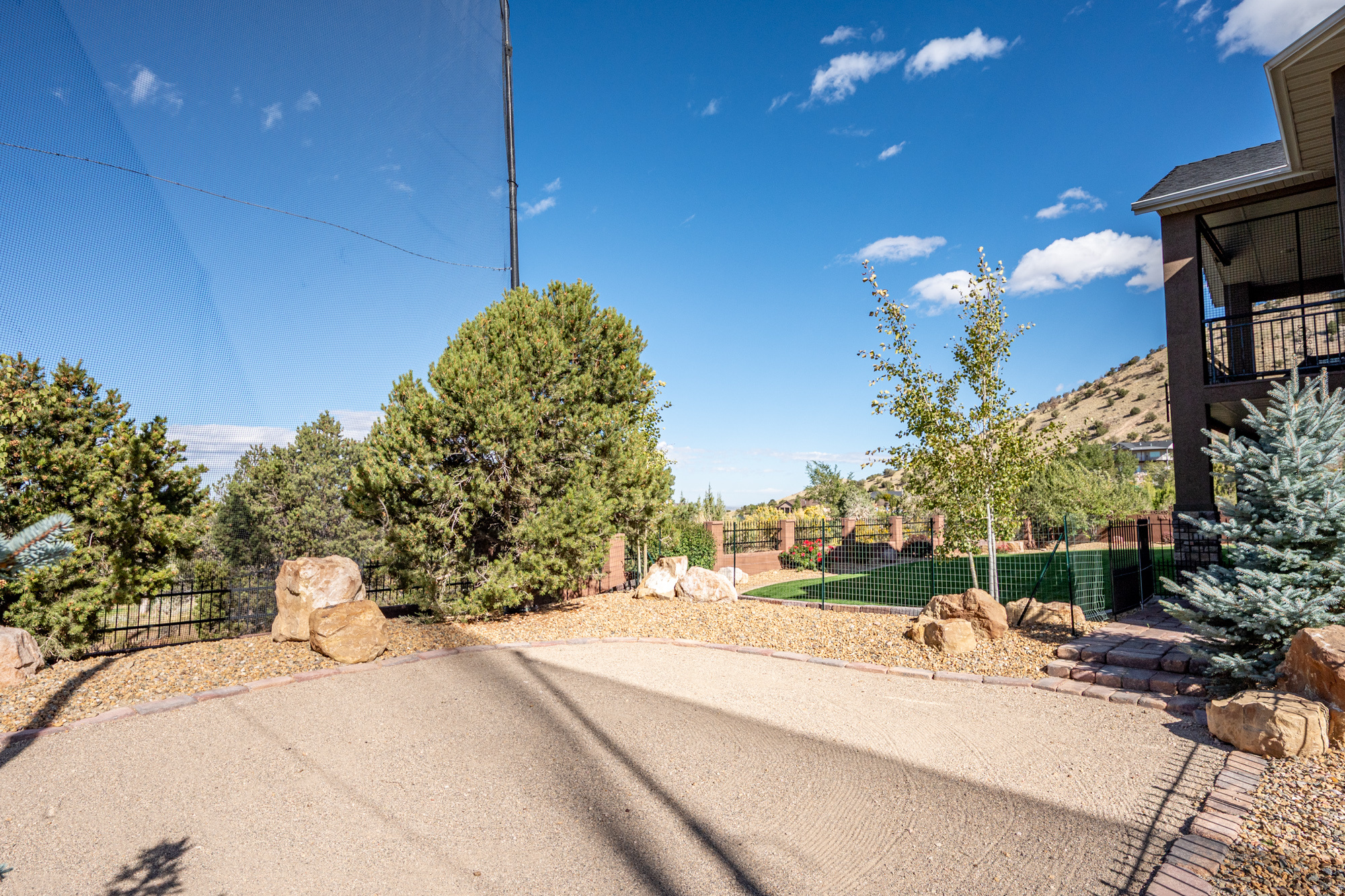CANYON RIDGE - Residential