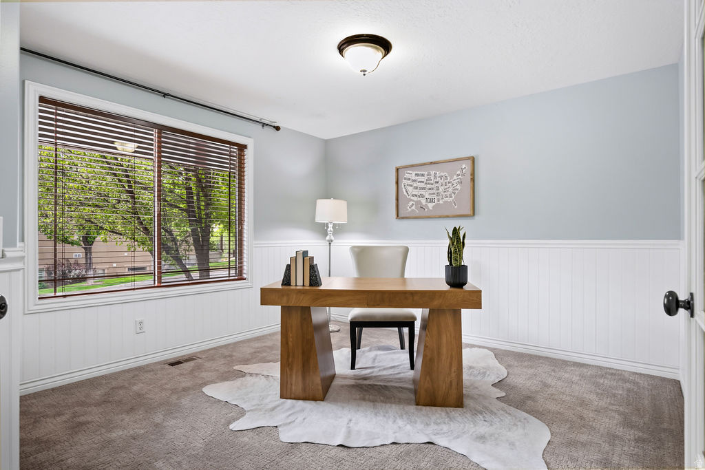 LITTLE VALLEY CONDO - Residential