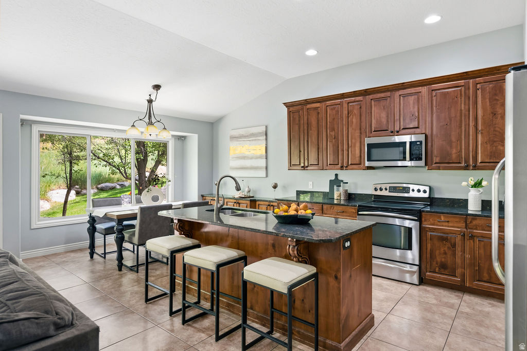 LITTLE VALLEY CONDO - Residential