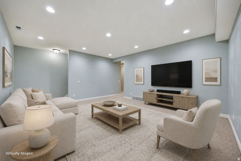 LITTLE VALLEY CONDO - Residential