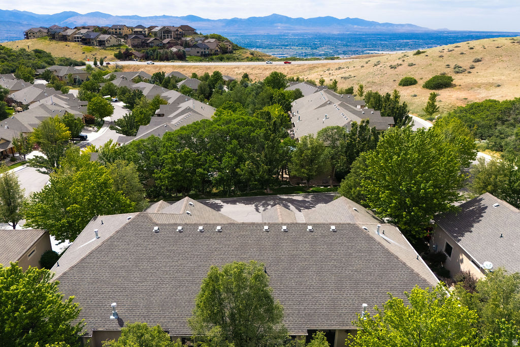 LITTLE VALLEY CONDO - Residential