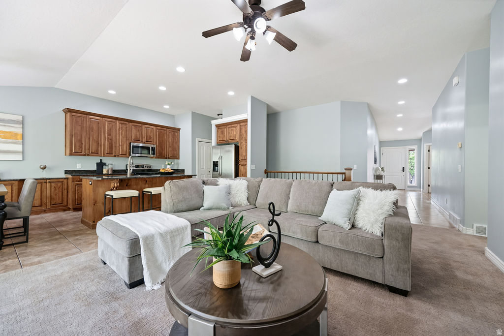 LITTLE VALLEY CONDO - Residential