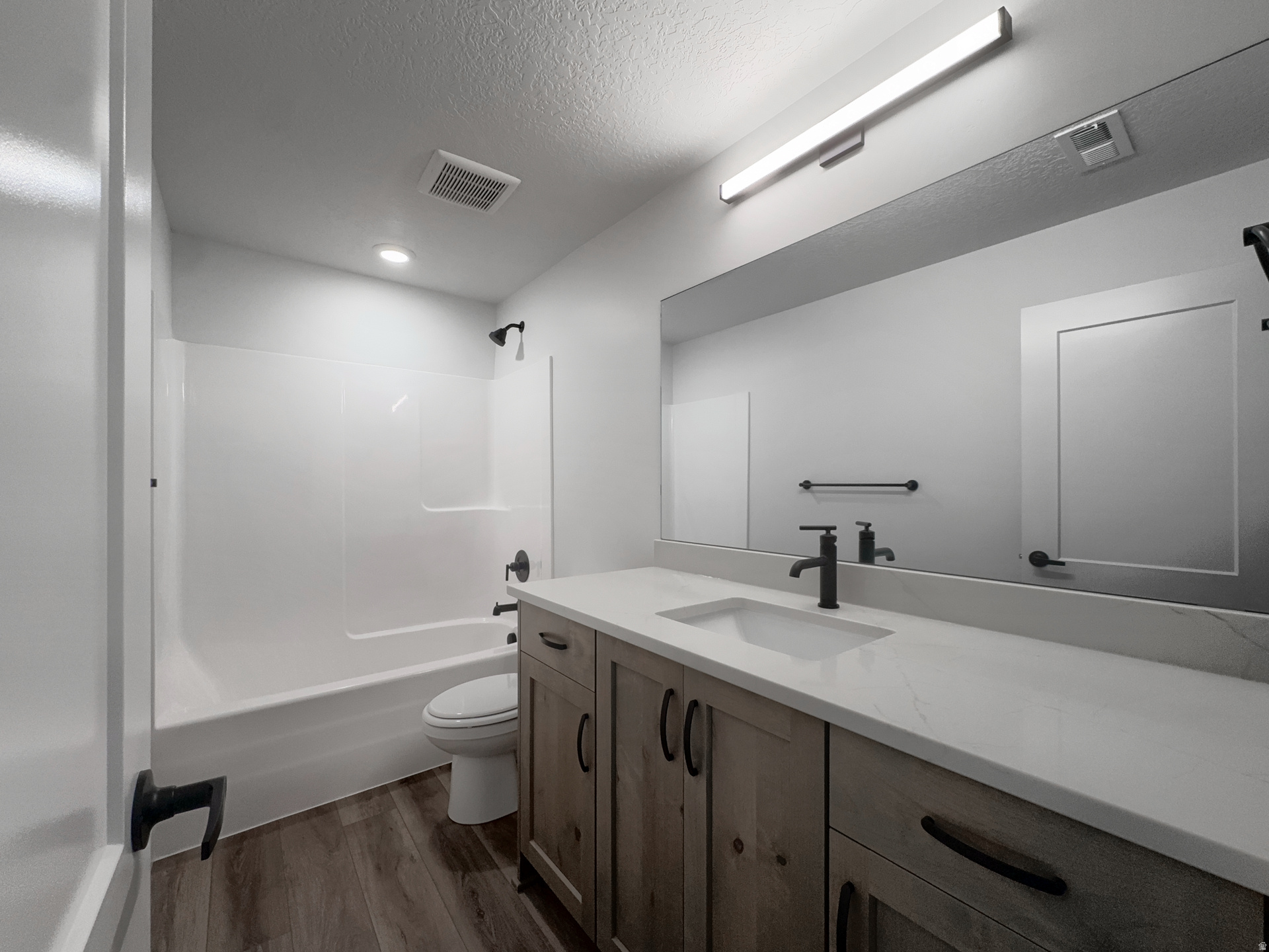 CREEKSIDE AT JDC RANCH - Residential