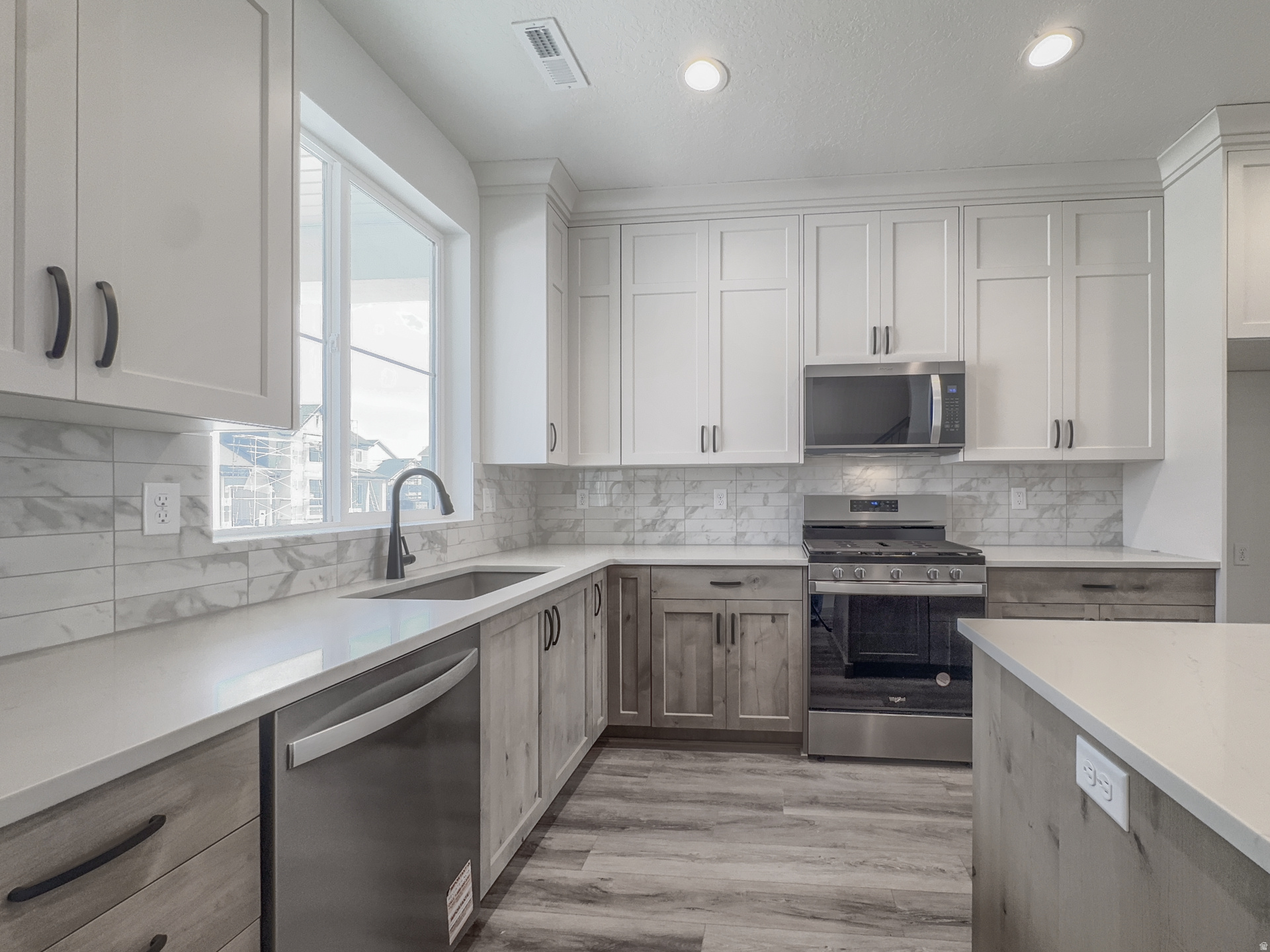 CREEKSIDE AT JDC RANCH - Residential