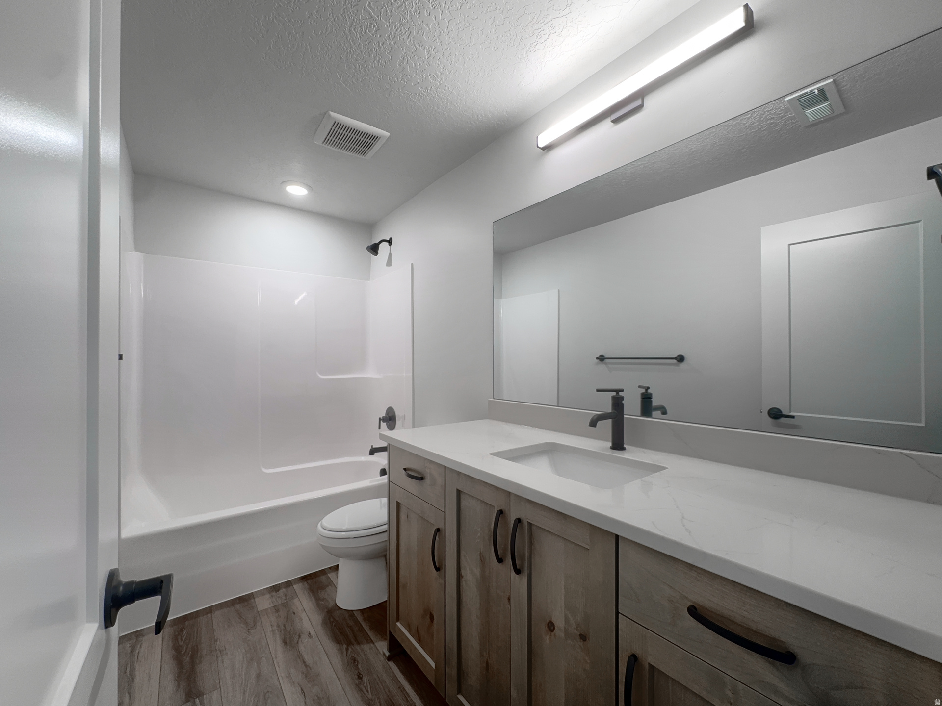 CREEKSIDE AT JDC RANCH - Residential