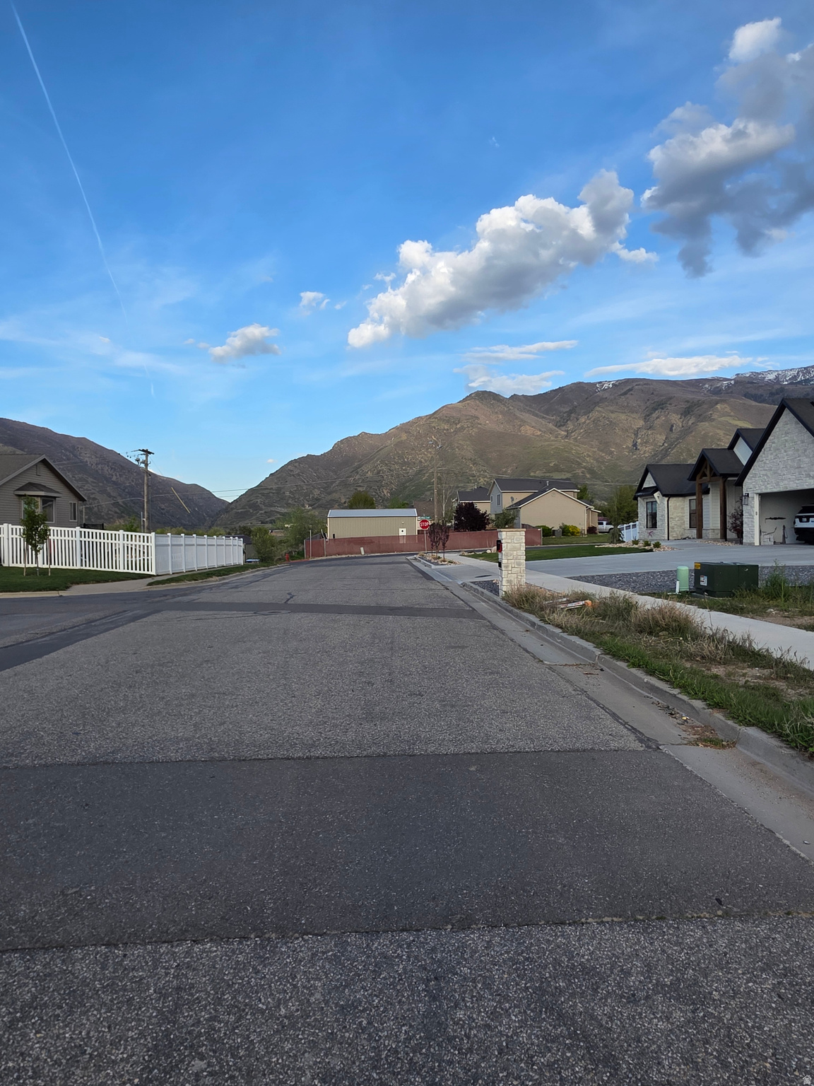PEAKS VIEW - Land