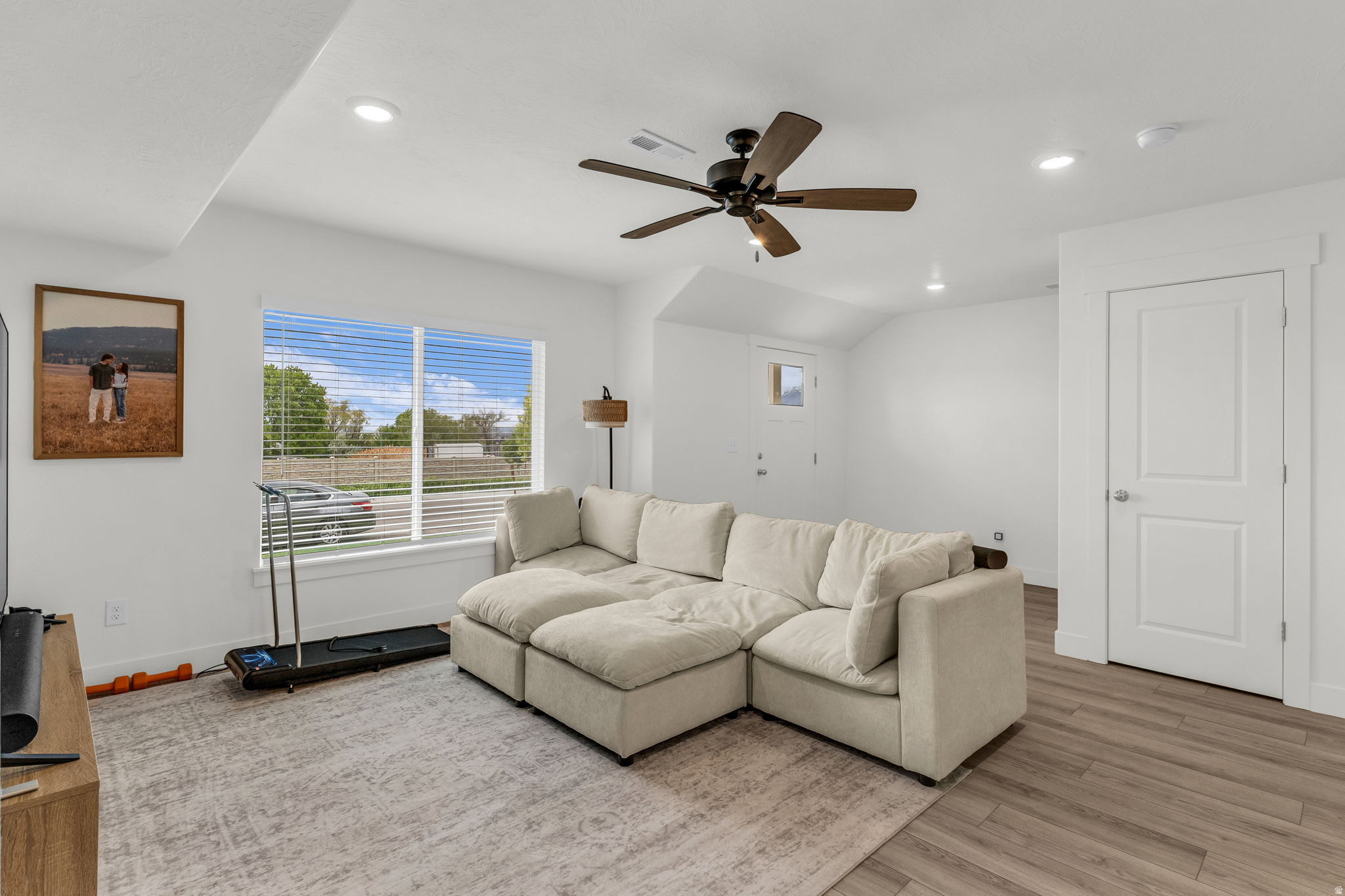 RIDGE - Residential