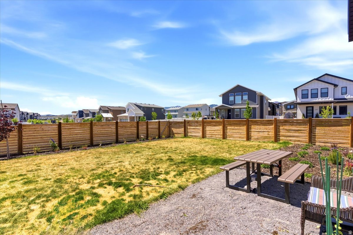 SILVER CREEK - Residential