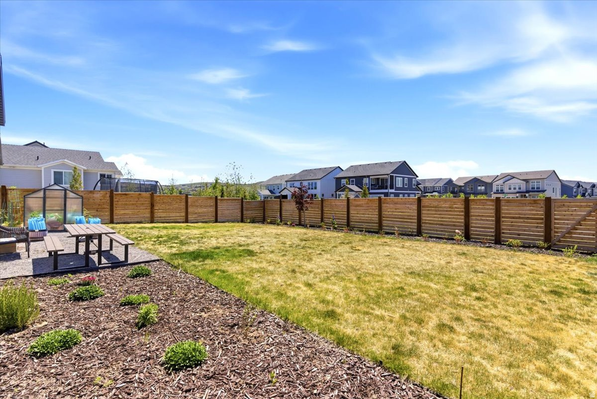 SILVER CREEK - Residential