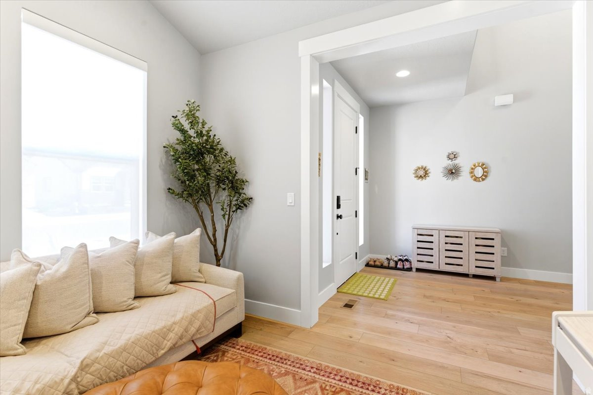 SILVER CREEK - Residential